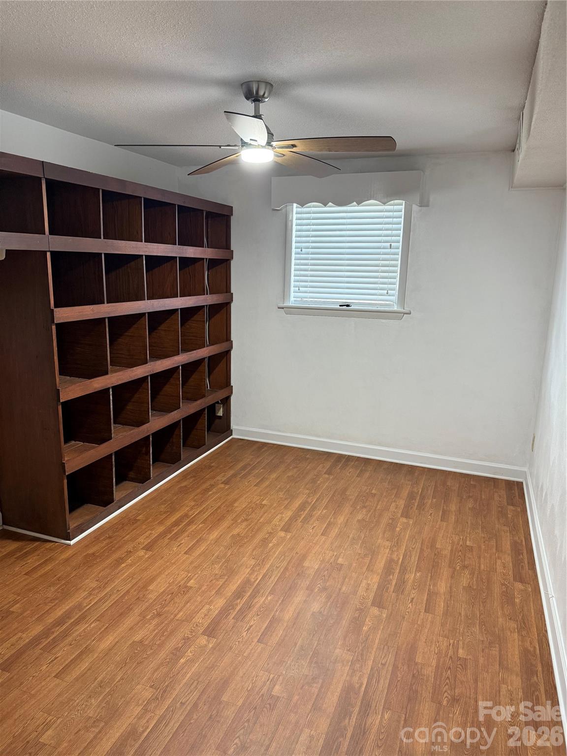 Rolling Hills - Residential