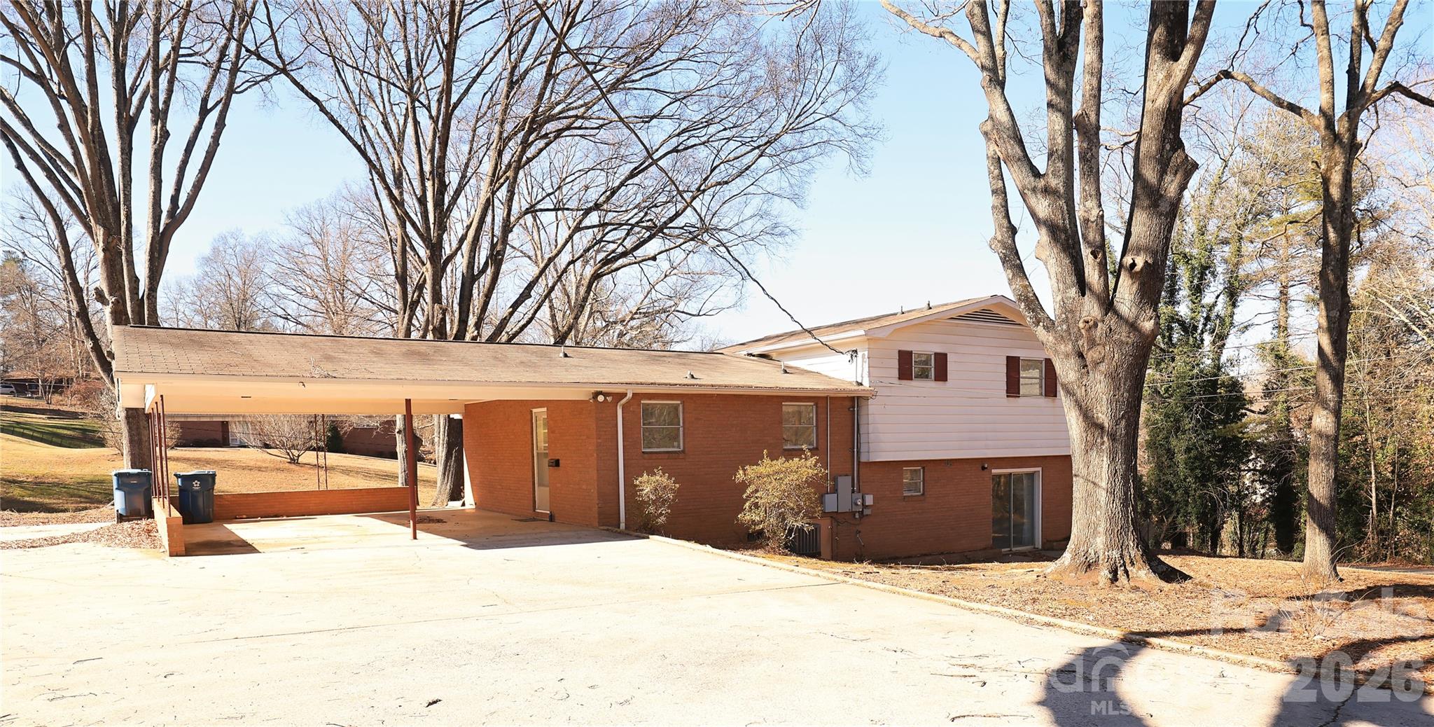 Rolling Hills - Residential