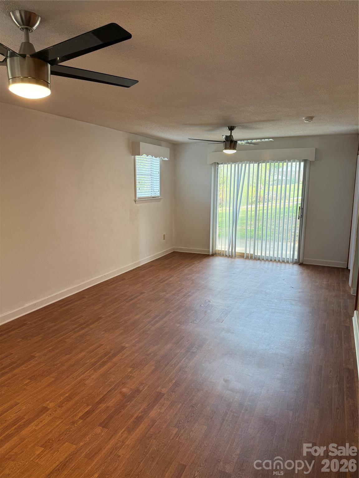 Rolling Hills - Residential