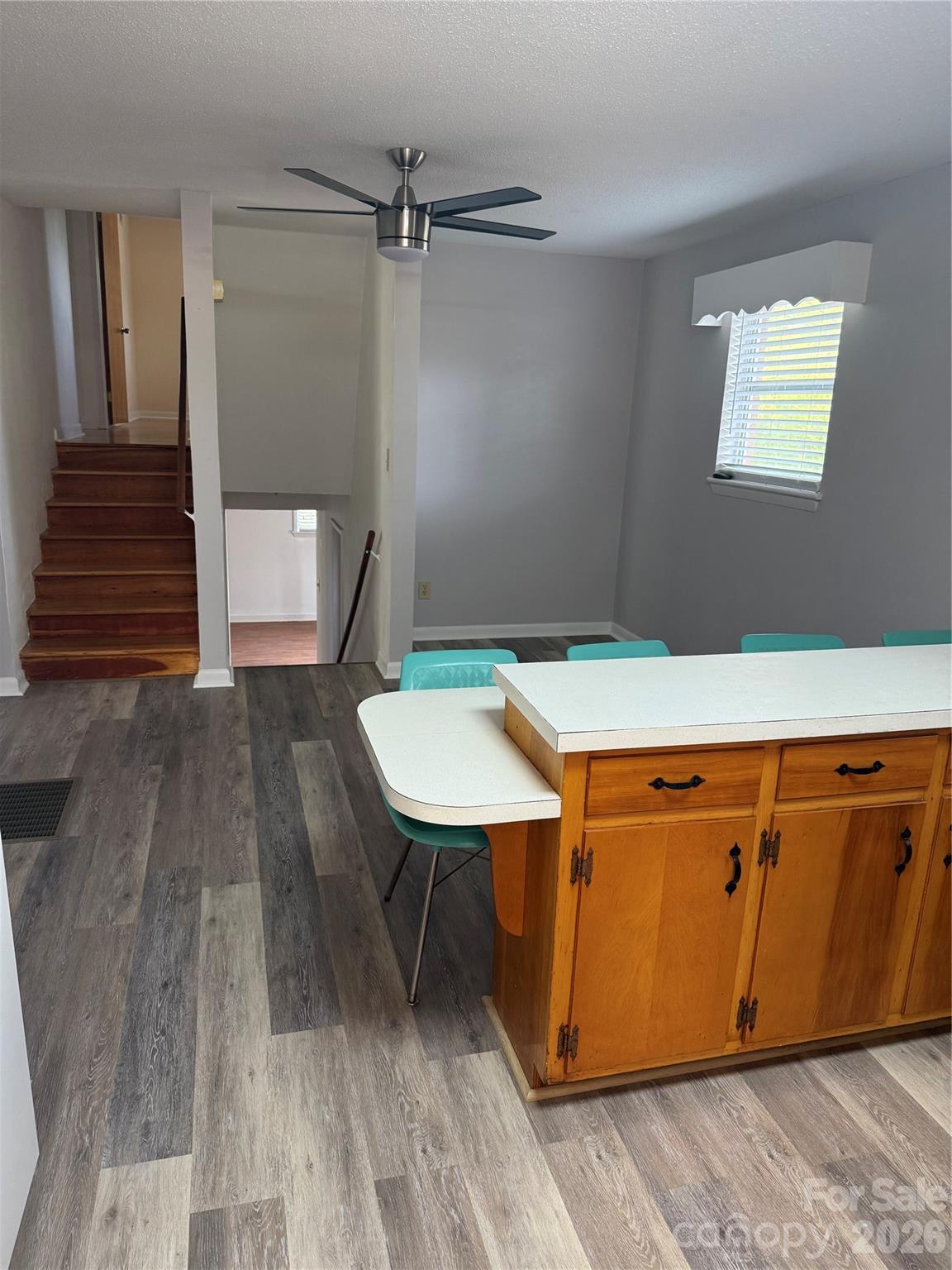 Rolling Hills - Residential