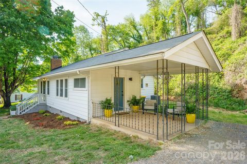 Photo of 10 Sixth Street, Asheville, NC 28804 (MLS # 4387599)