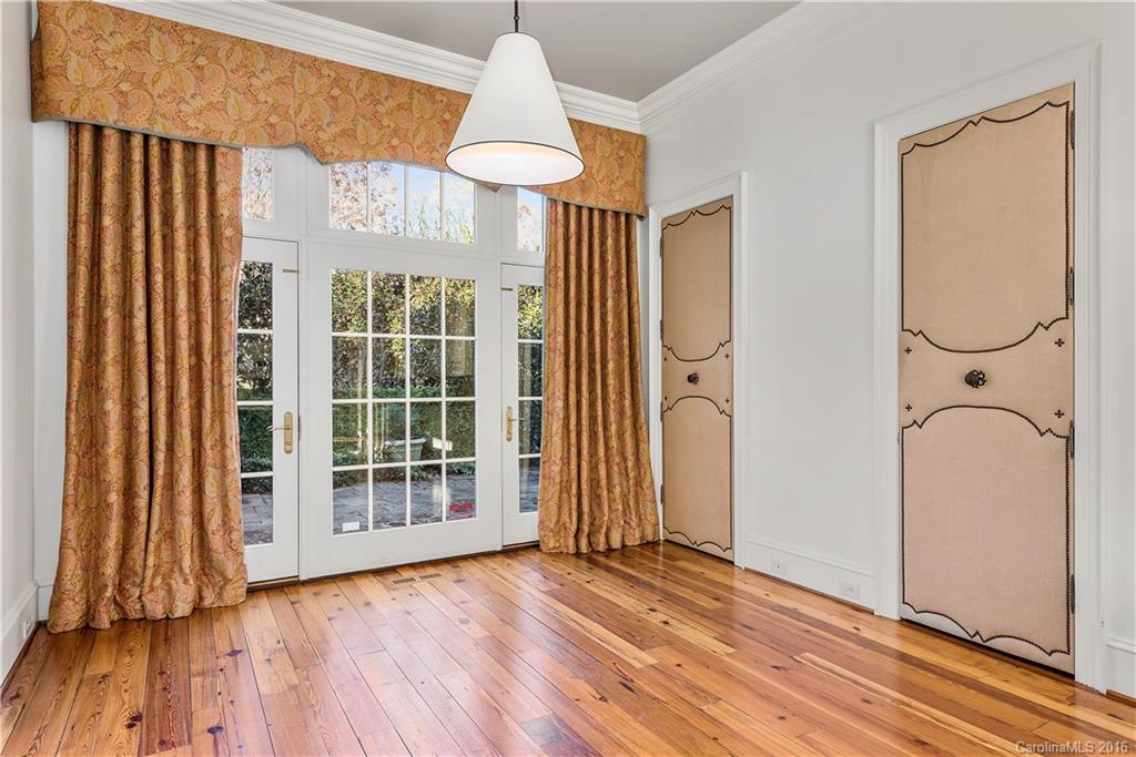 Foxcroft - Residential