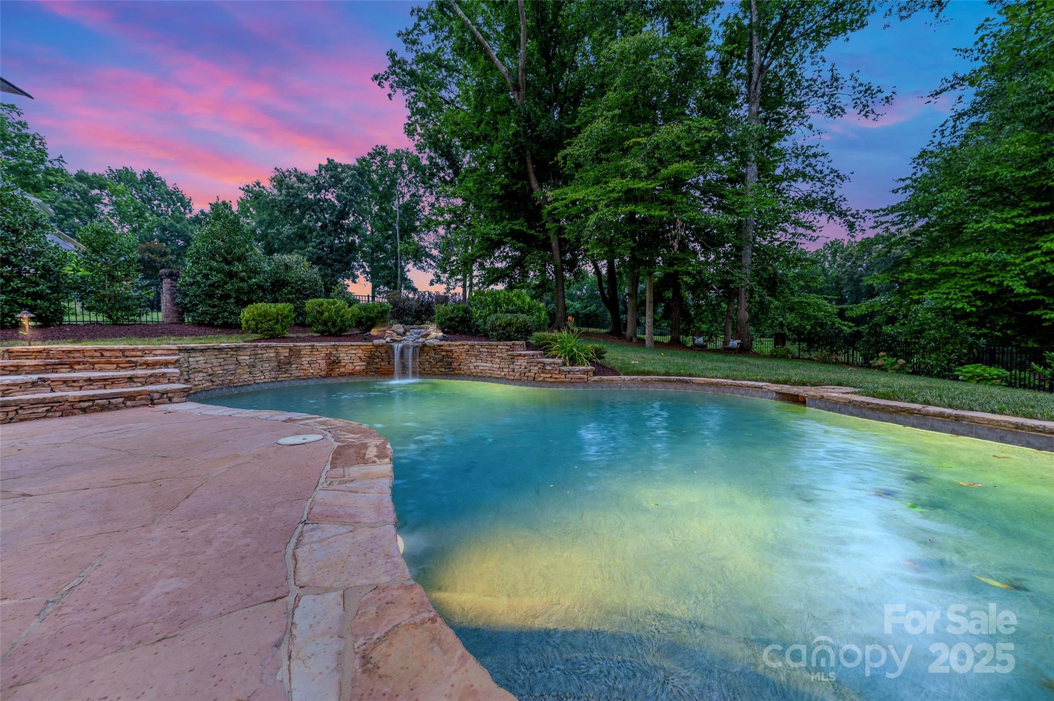 5437 Old Course Drive