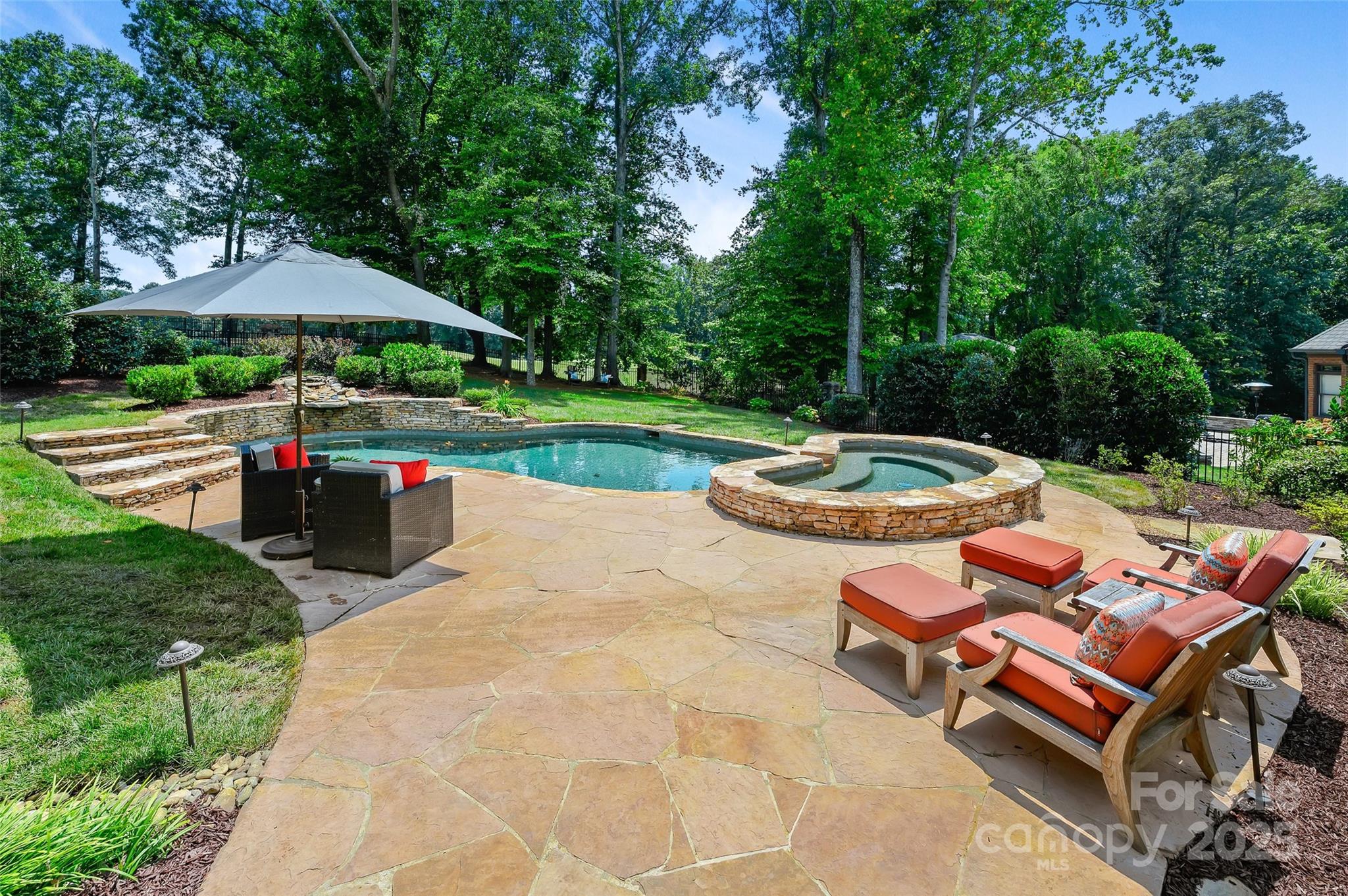 Piper Glen - Residential