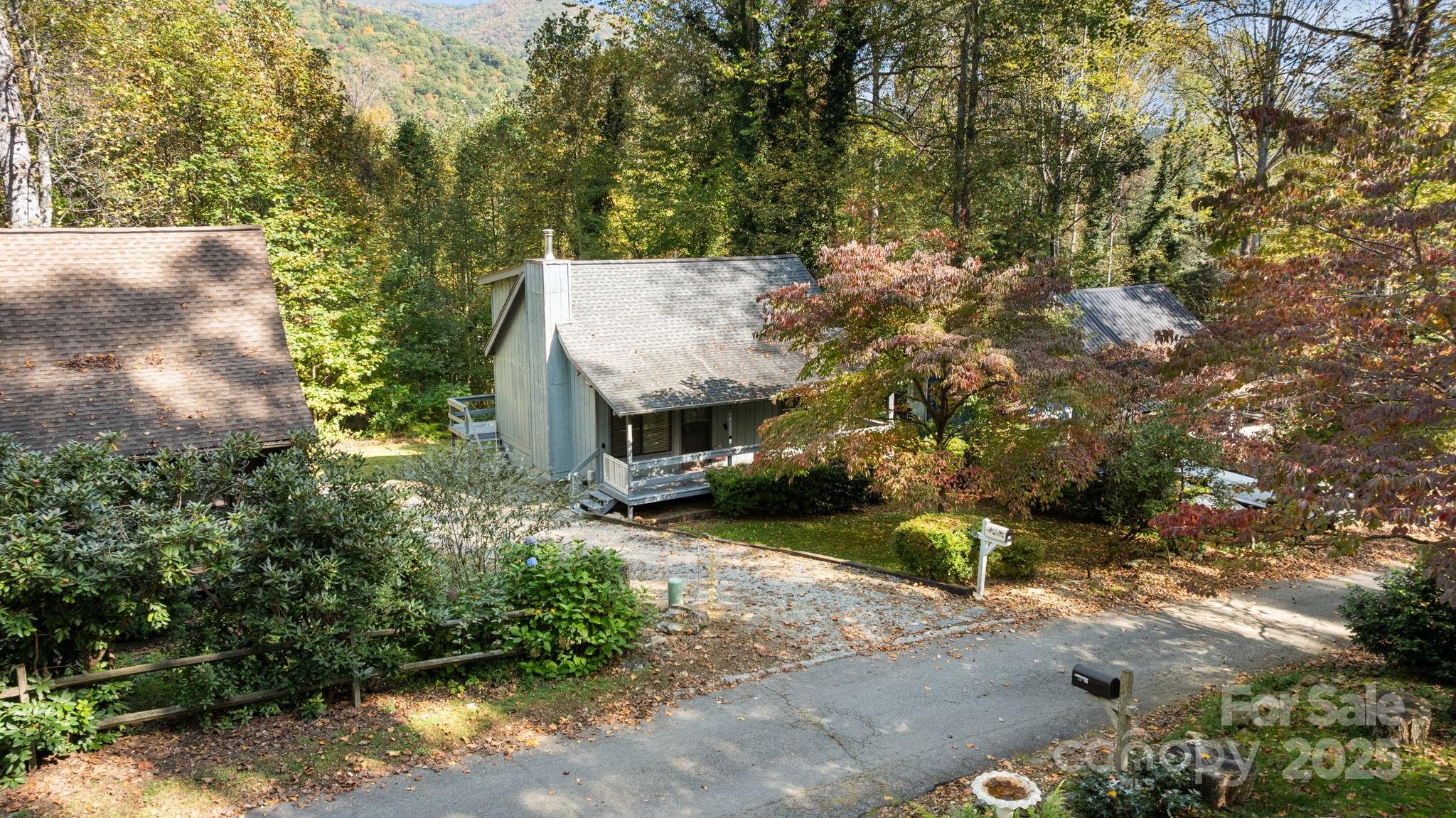 52 Susan Drive