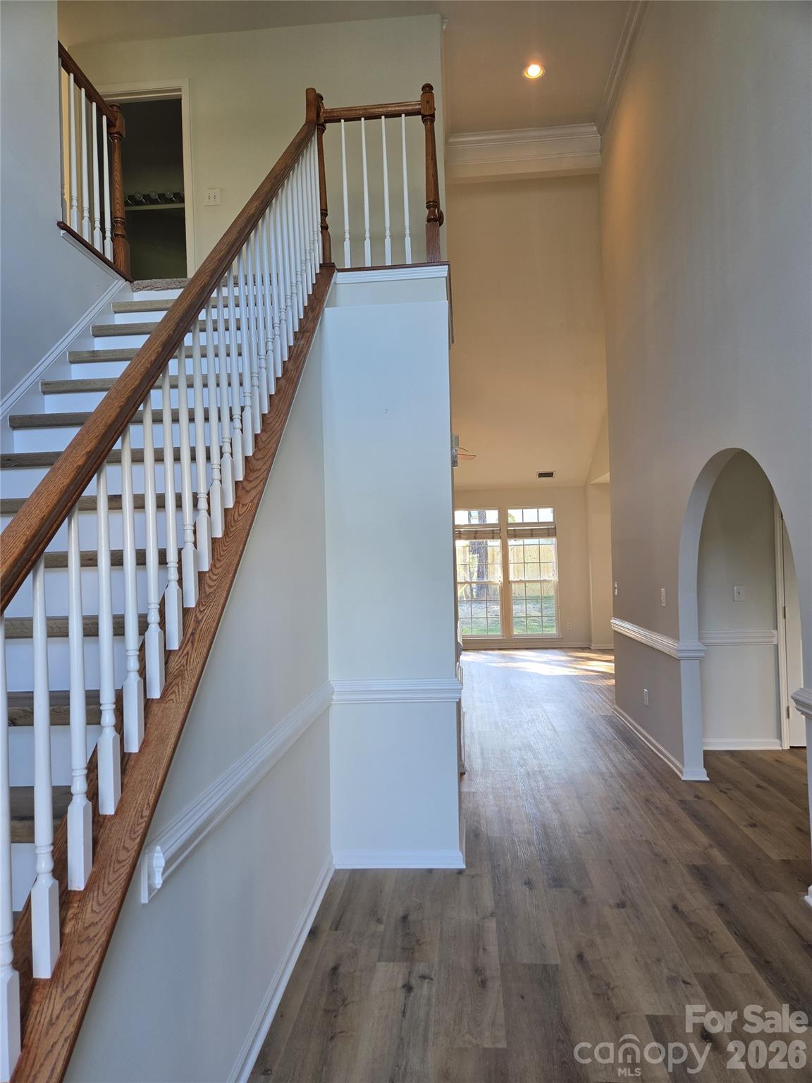 8800 Cavonnier Lane