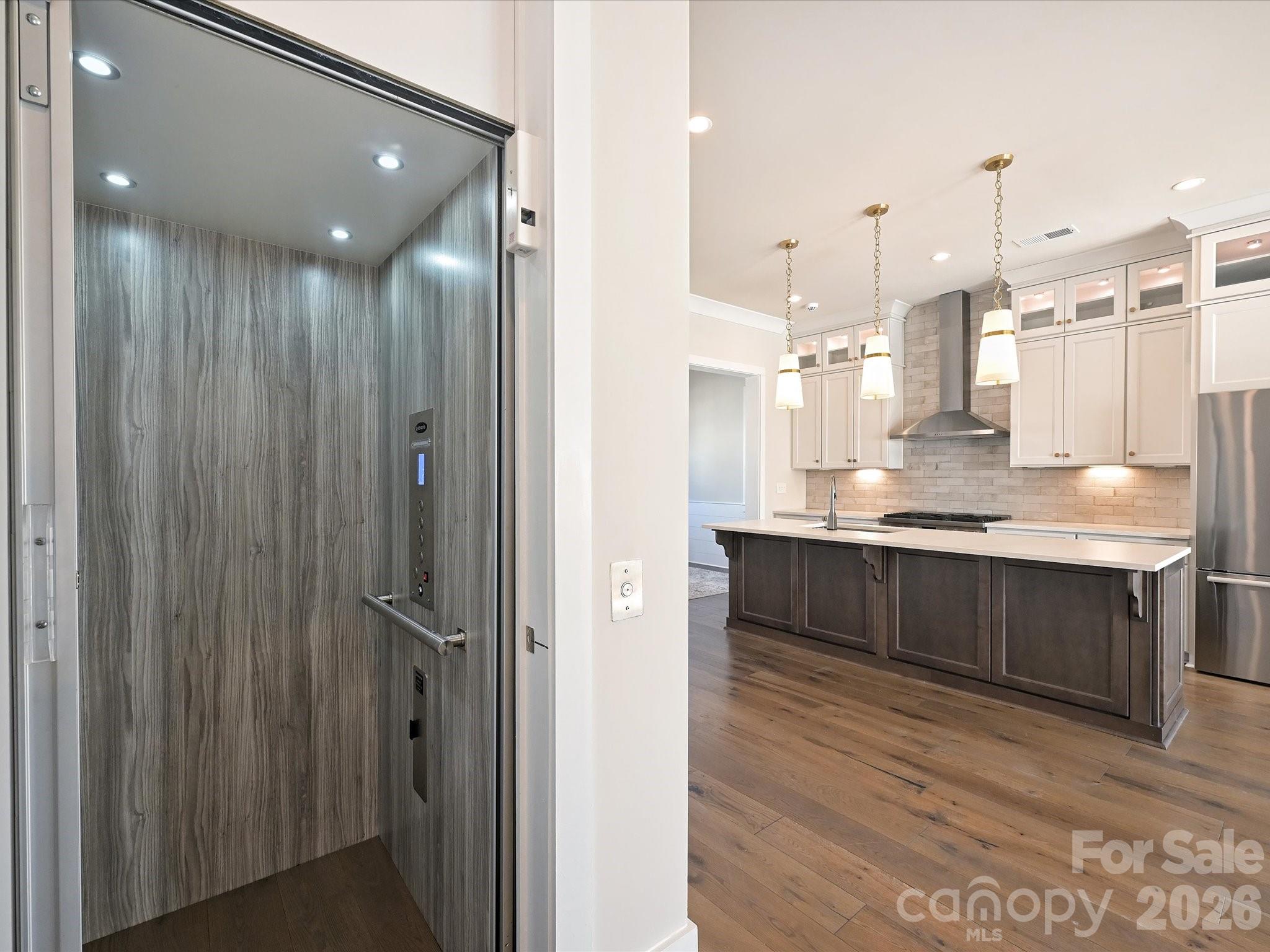 Myers Park - Residential