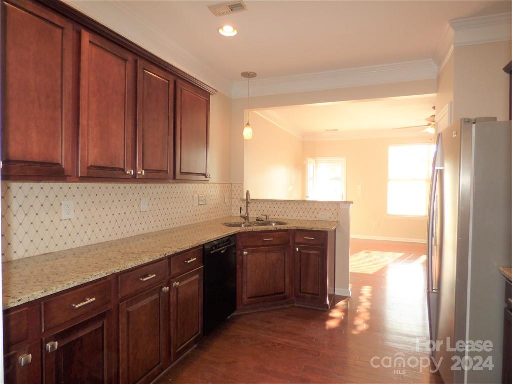 Villages At Rosedale - Residential Lease