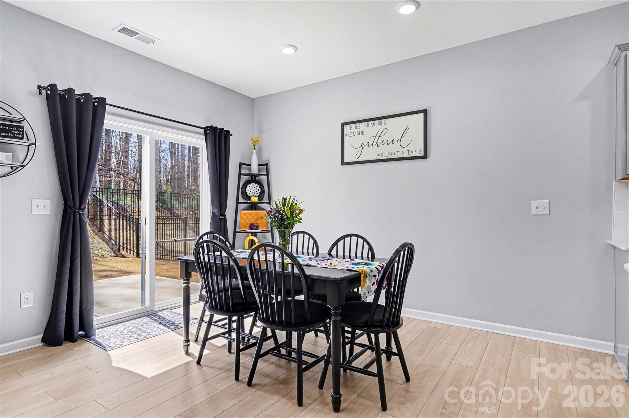 Falls Cove at Lake Norman - Residential