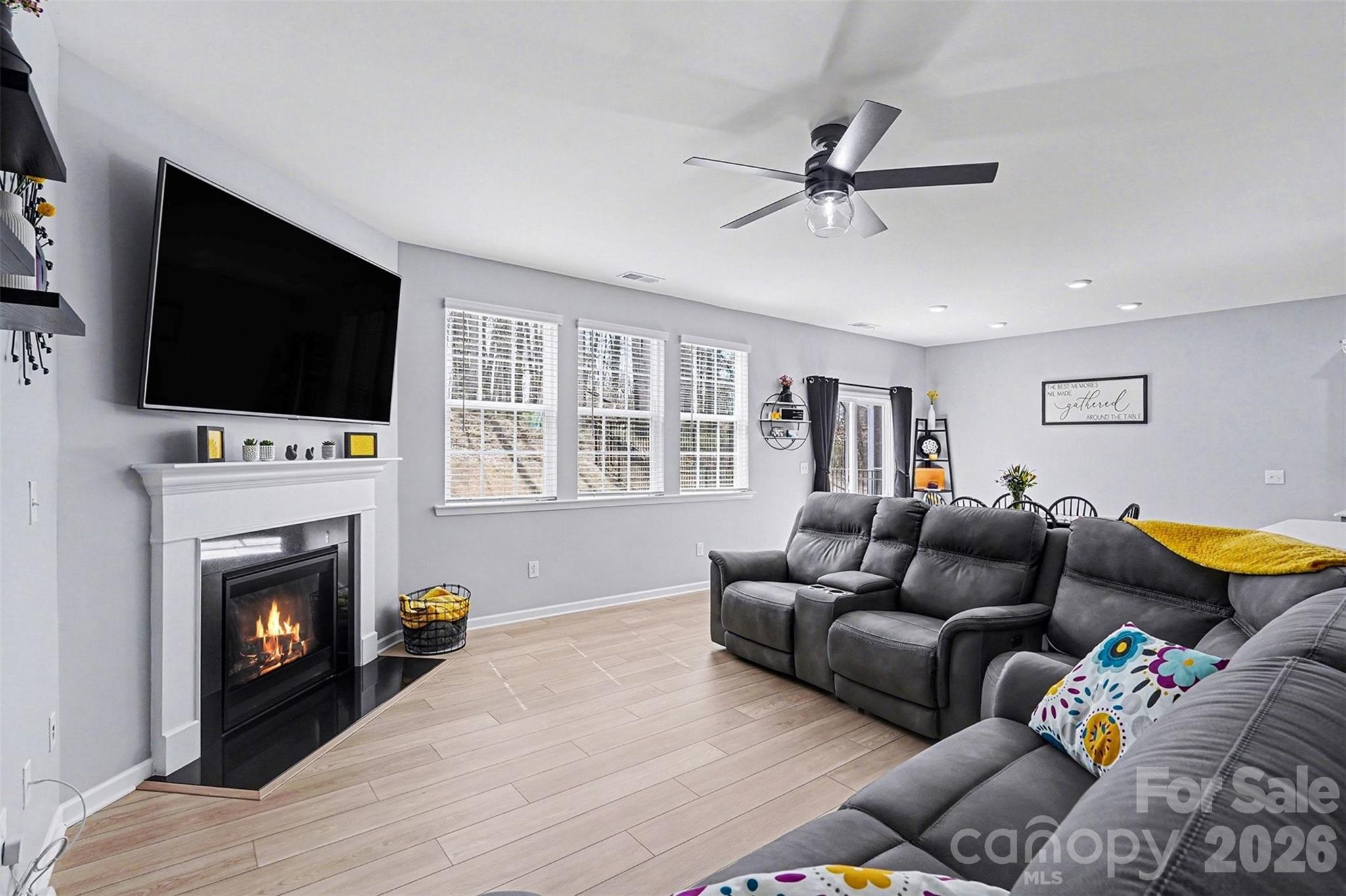 Falls Cove at Lake Norman - Residential