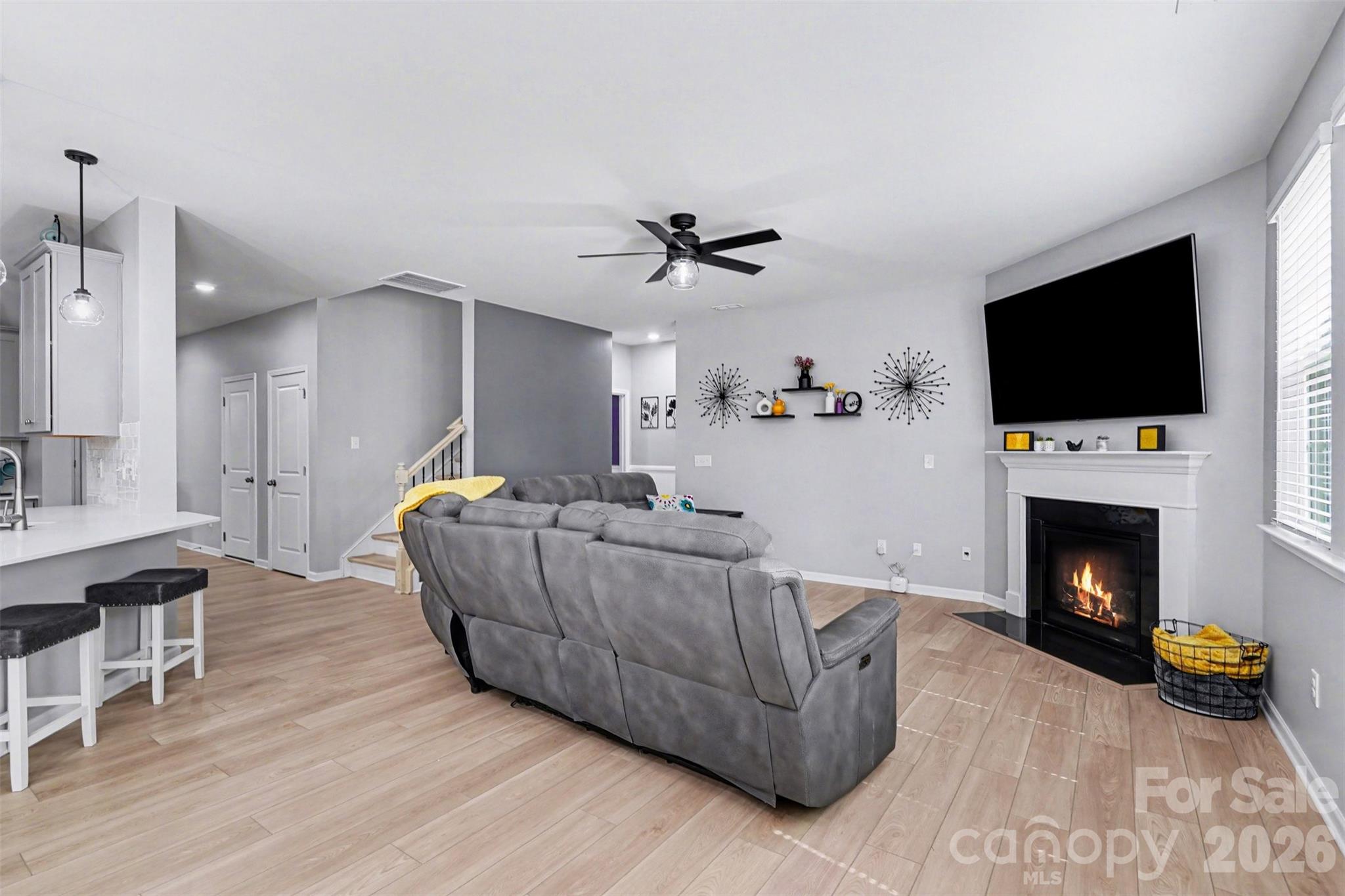 Falls Cove at Lake Norman - Residential