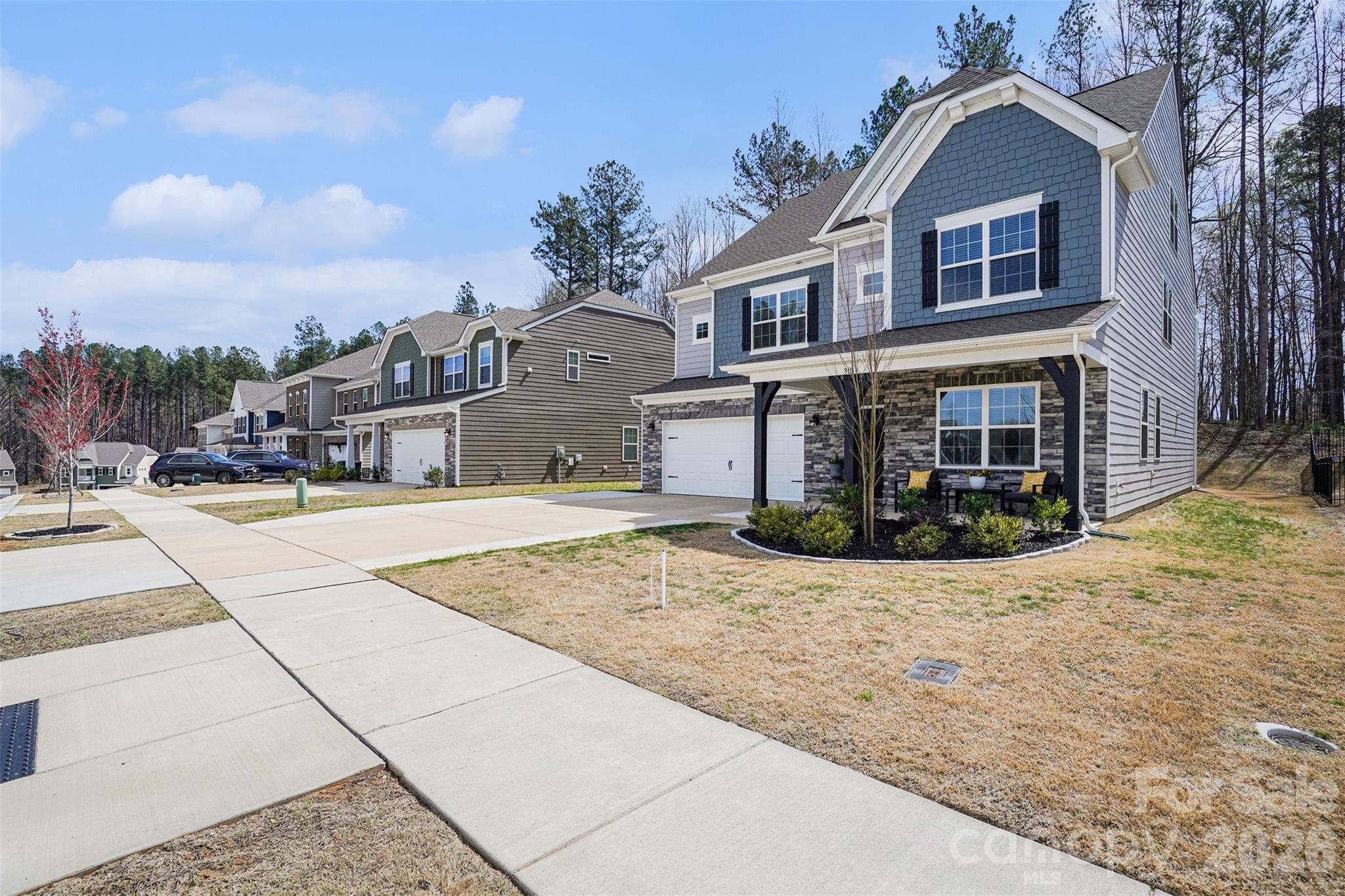 Falls Cove at Lake Norman - Residential