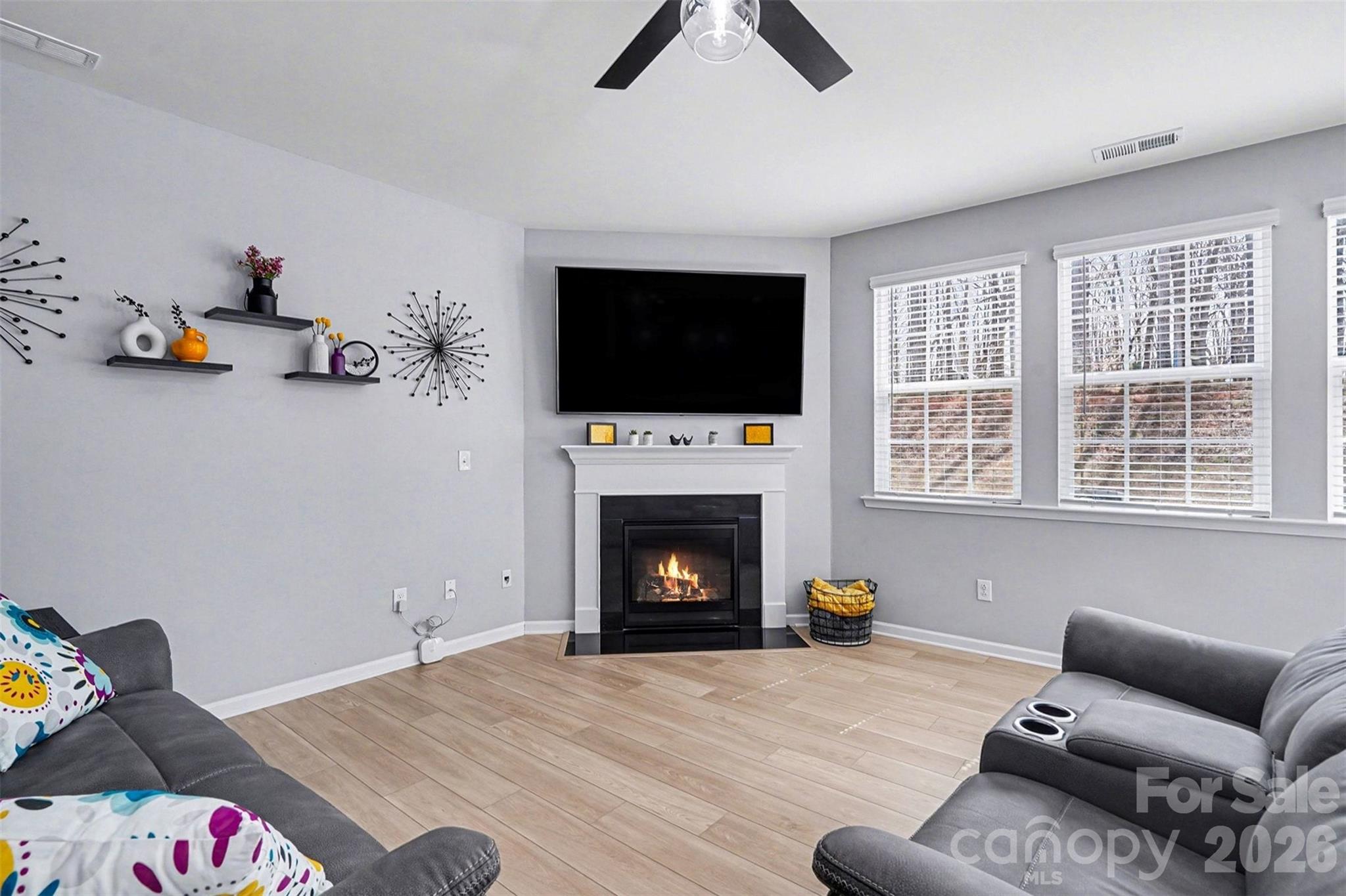 Falls Cove at Lake Norman - Residential