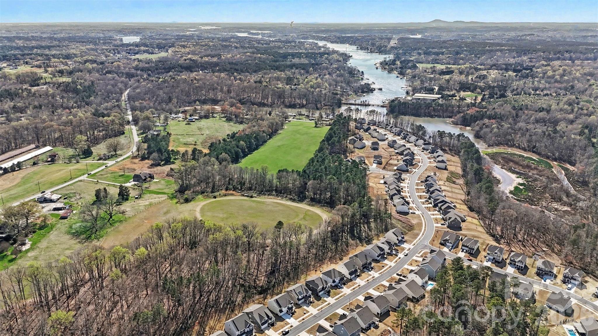 Falls Cove at Lake Norman - Residential