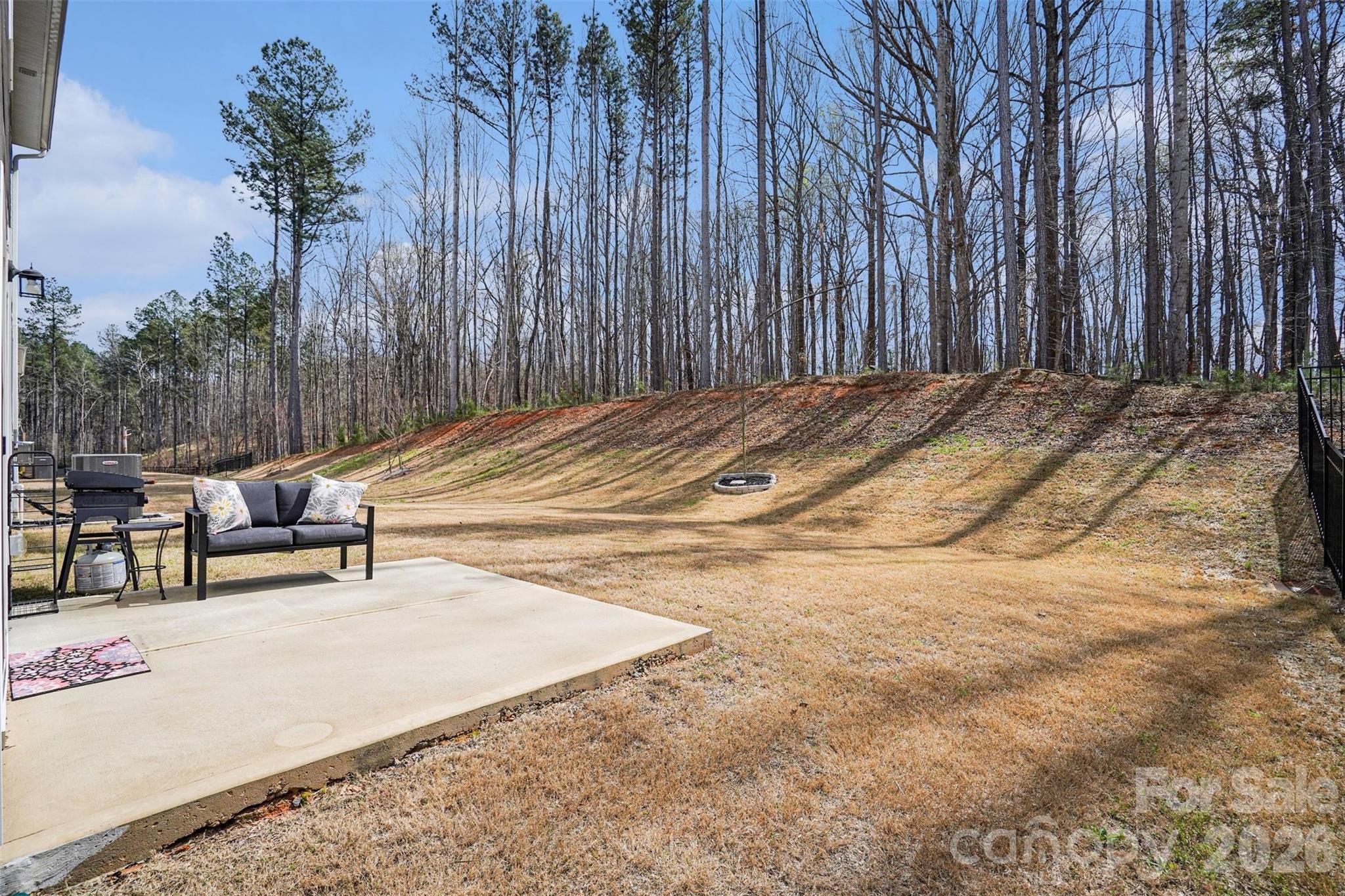 Falls Cove at Lake Norman - Residential