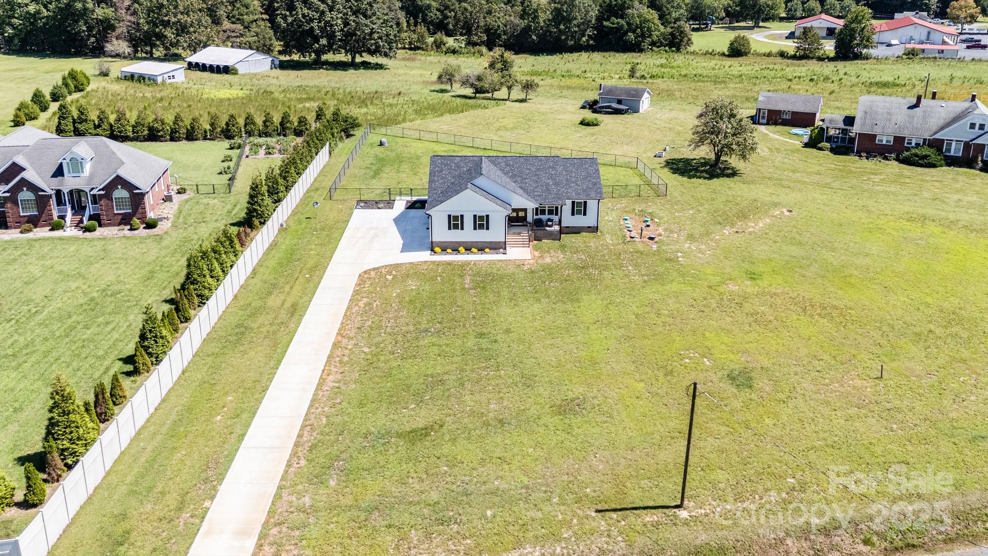 125 St Peters Church Road