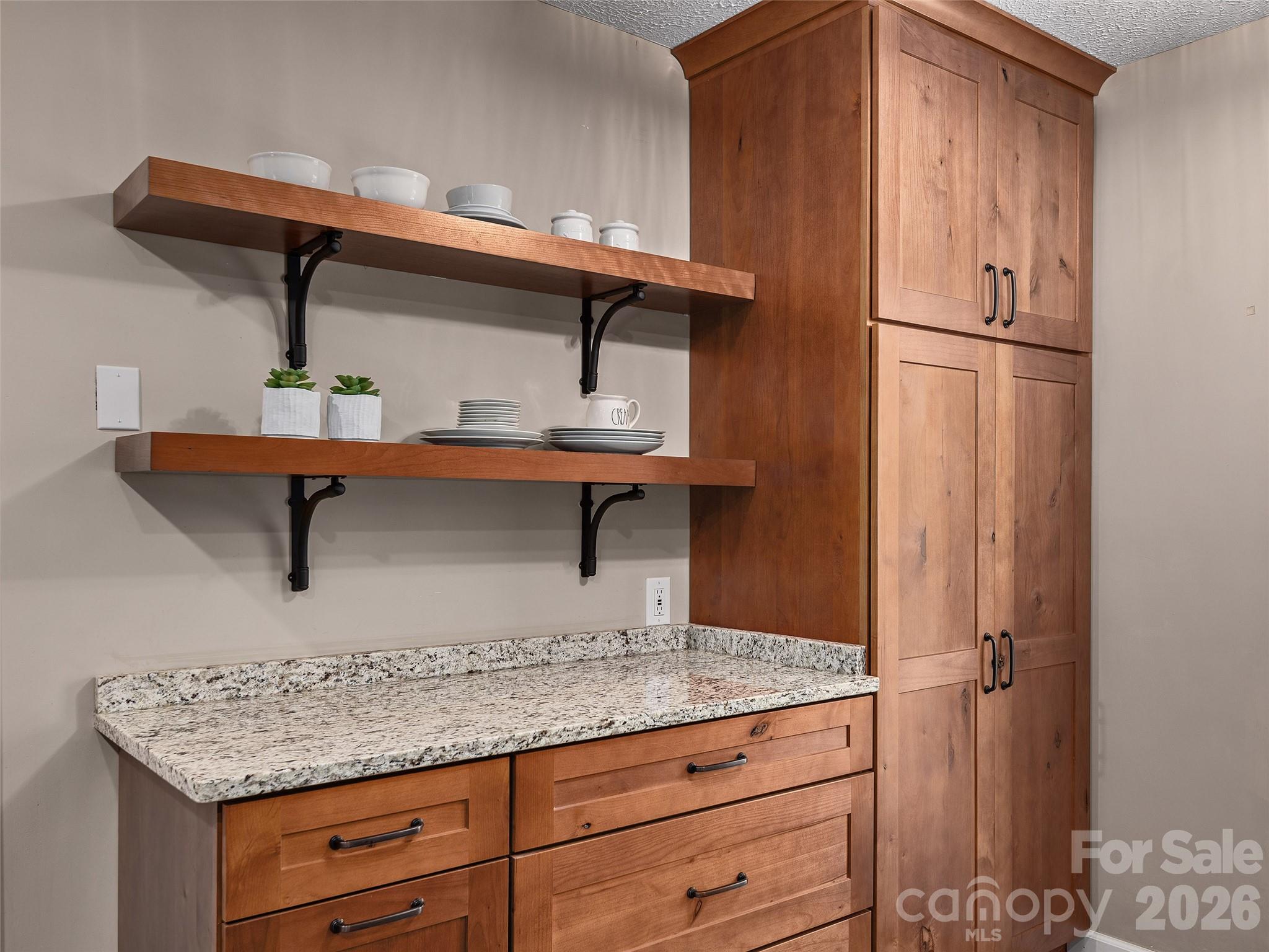 Junaluska Oaks - Residential