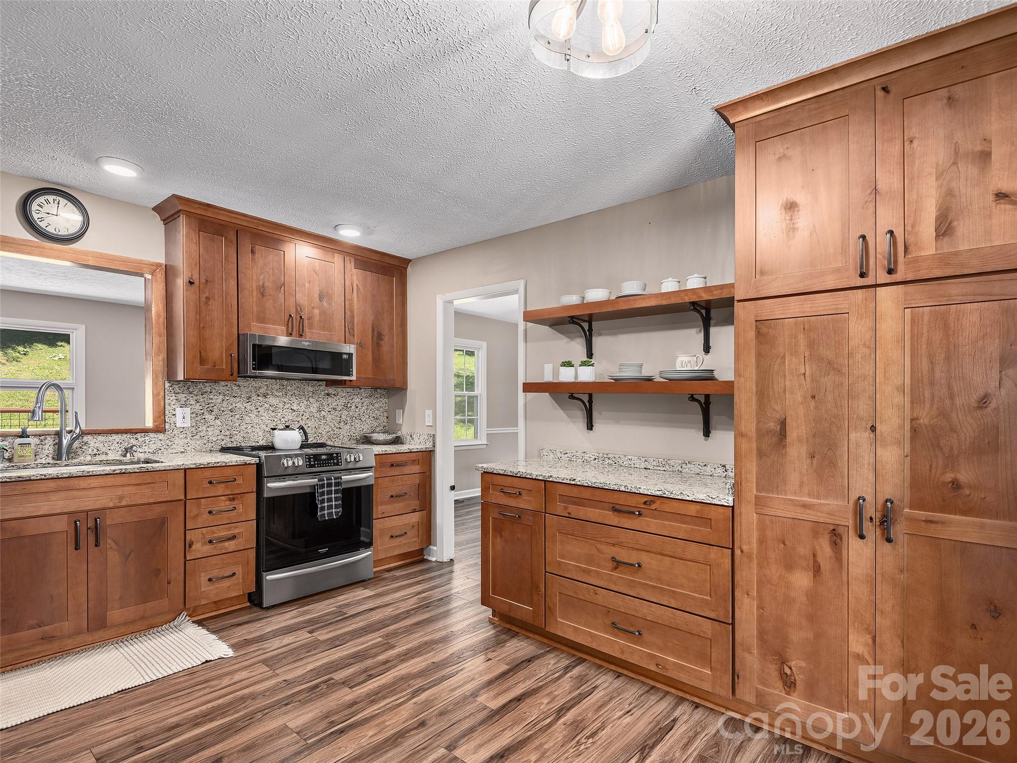 Junaluska Oaks - Residential