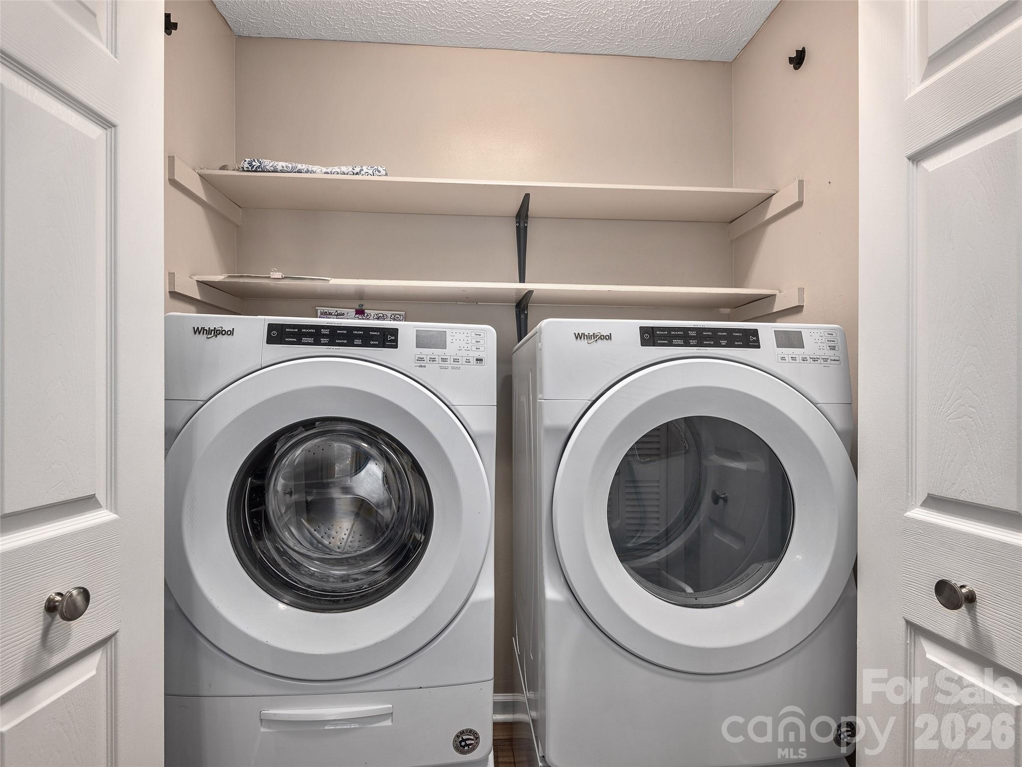 Junaluska Oaks - Residential