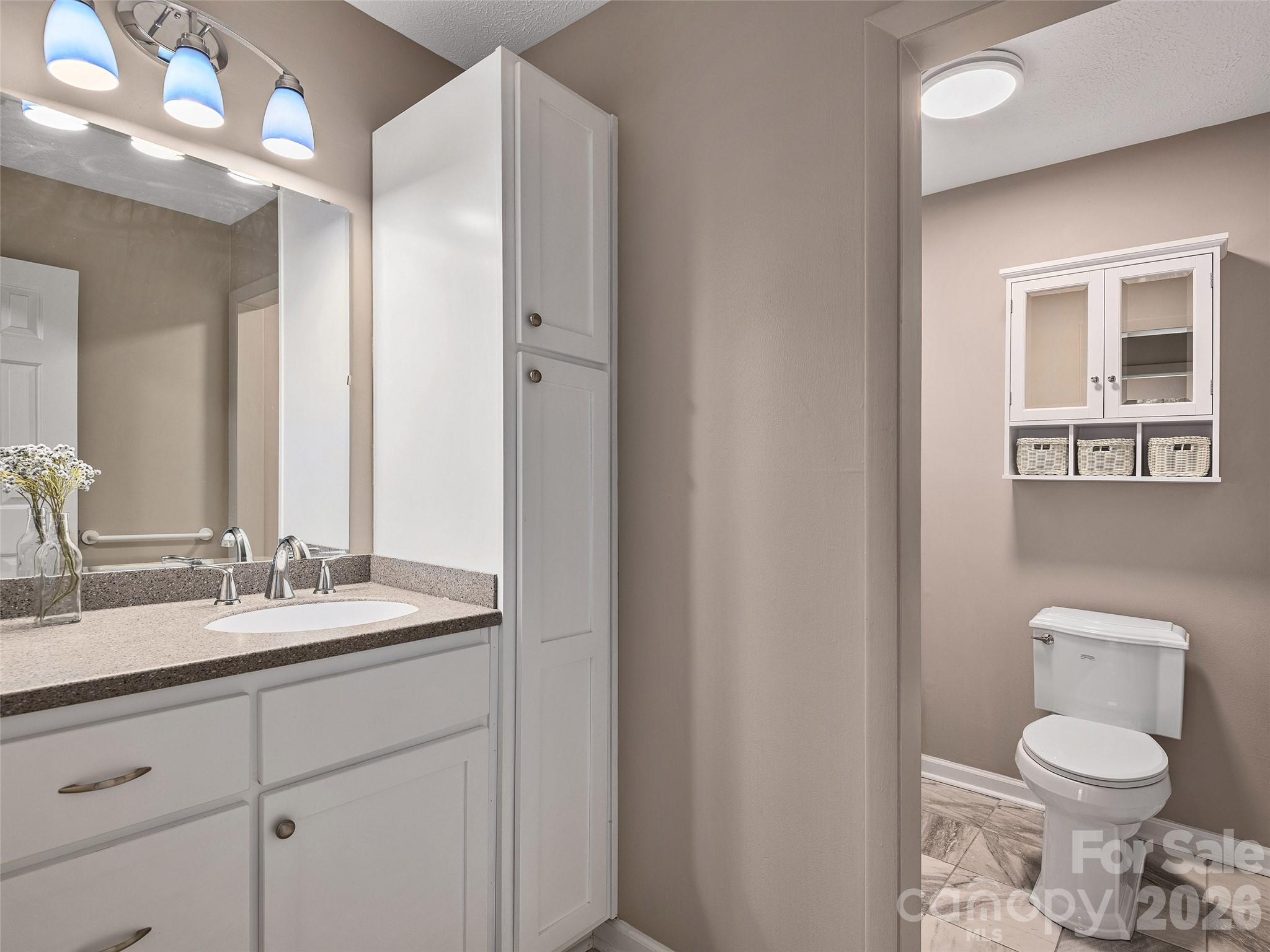 Junaluska Oaks - Residential