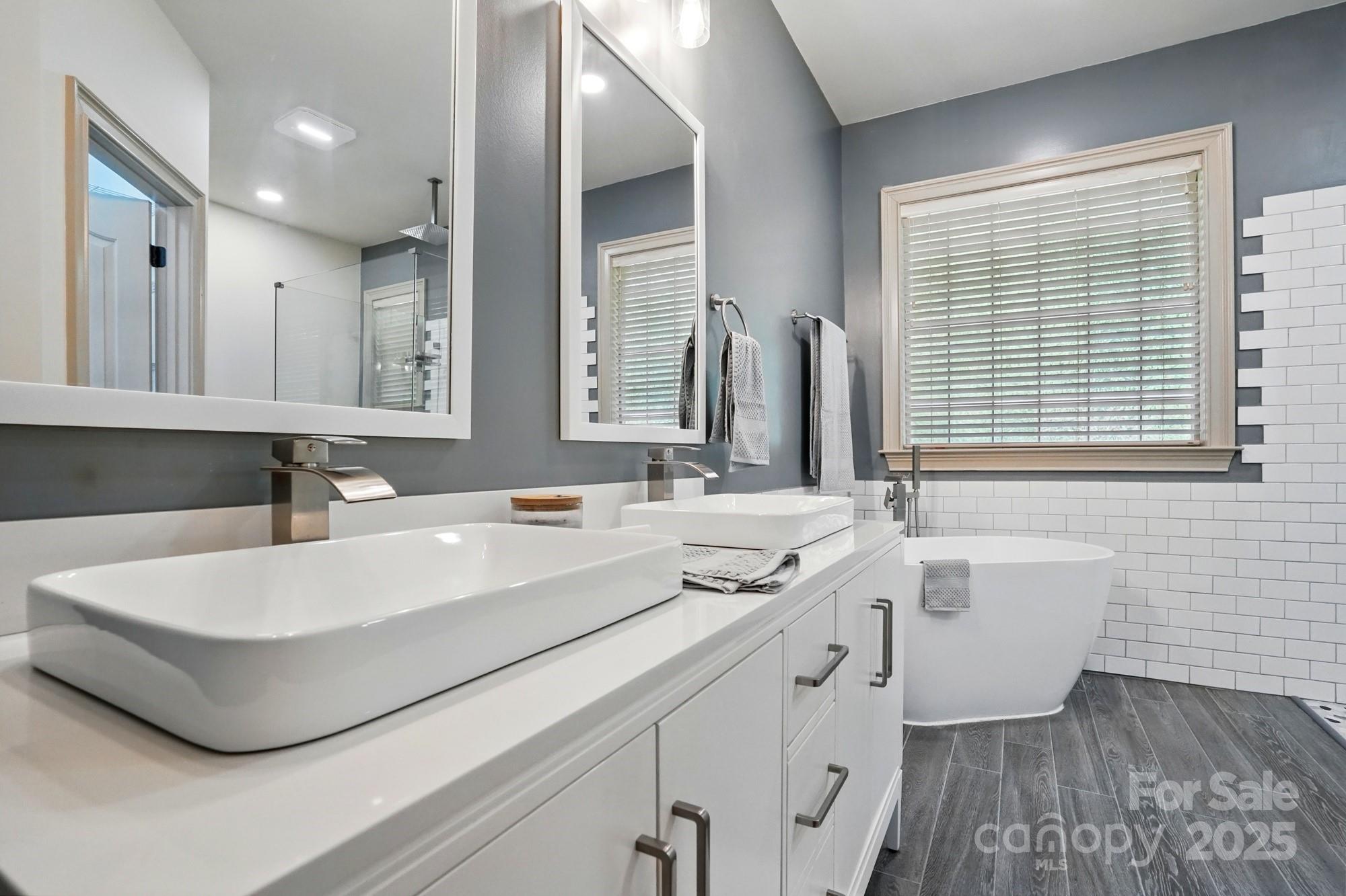 Seven Oaks - Residential