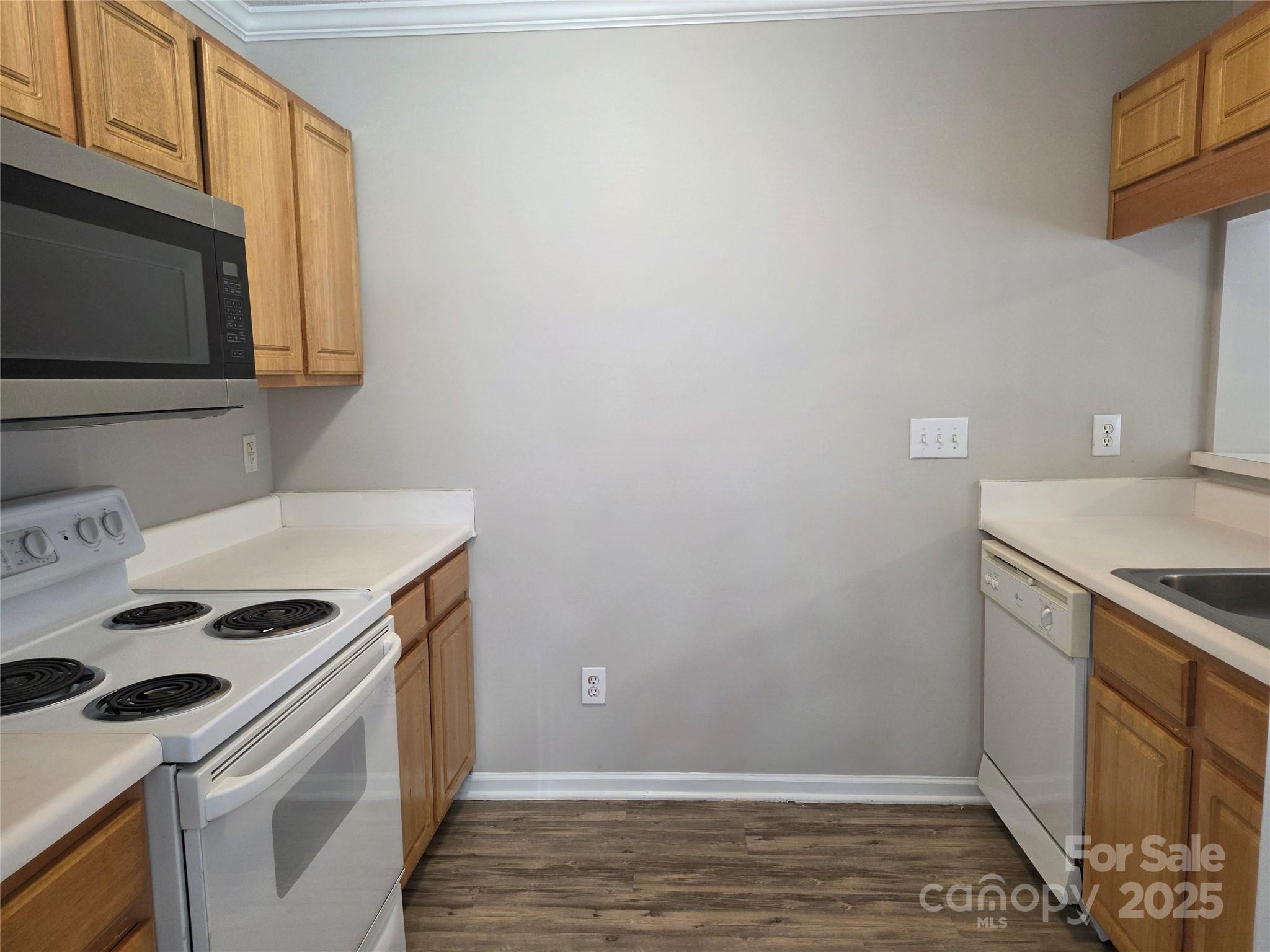 3320 Hunting Wood Court