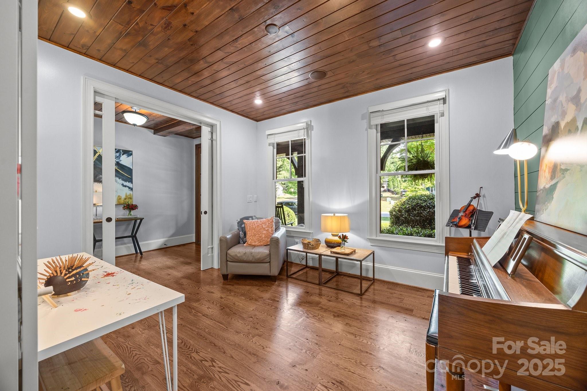 Rockridge Shores - Residential