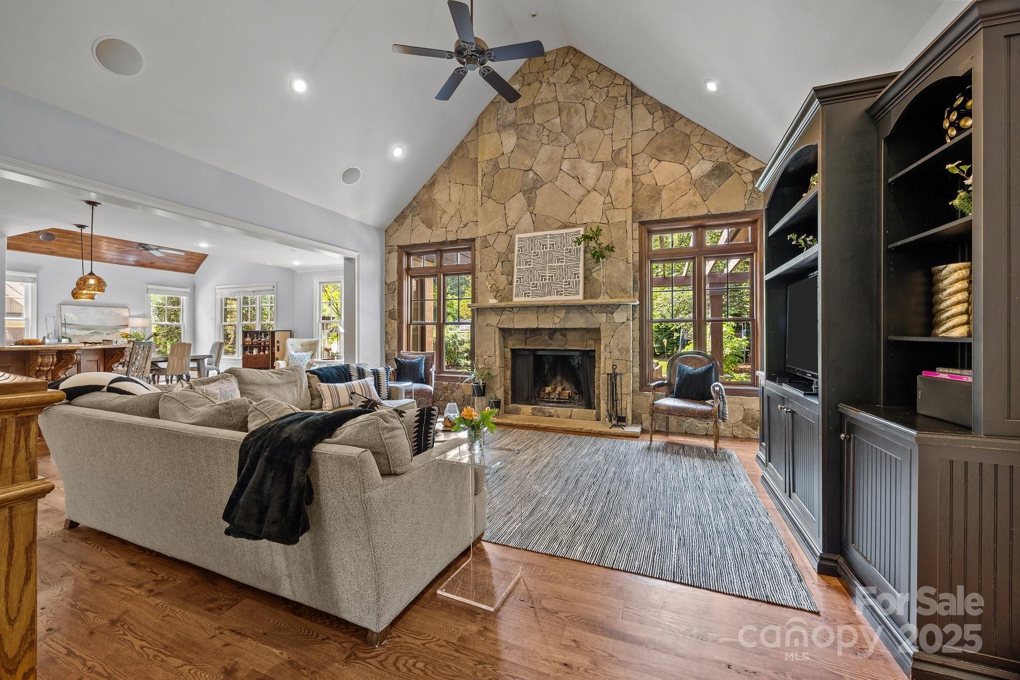 Rockridge Shores - Residential