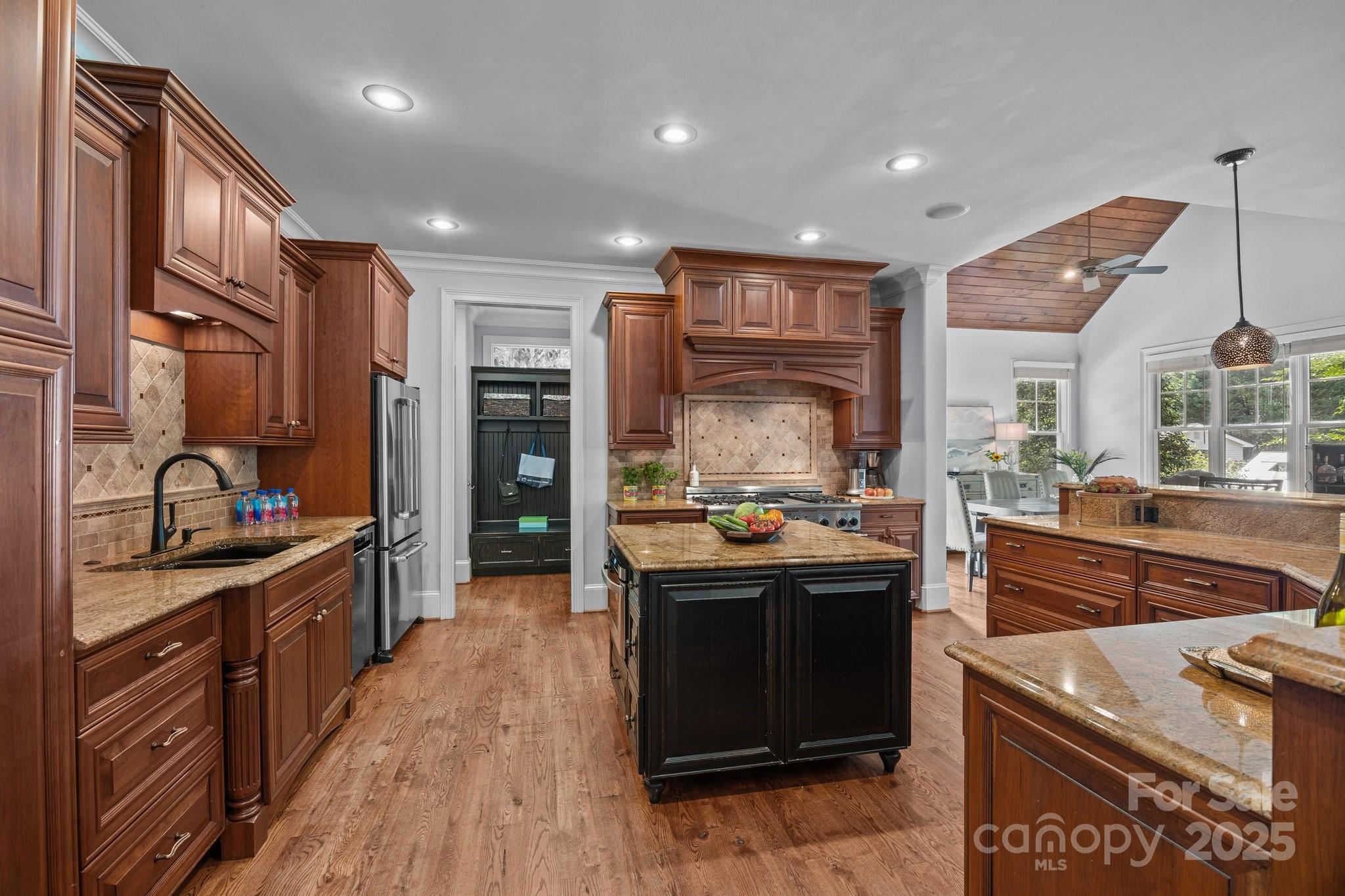 Rockridge Shores - Residential