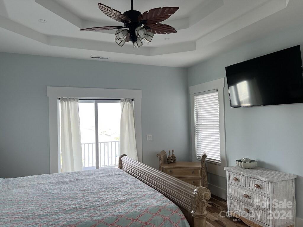 Islander Villas - Residential