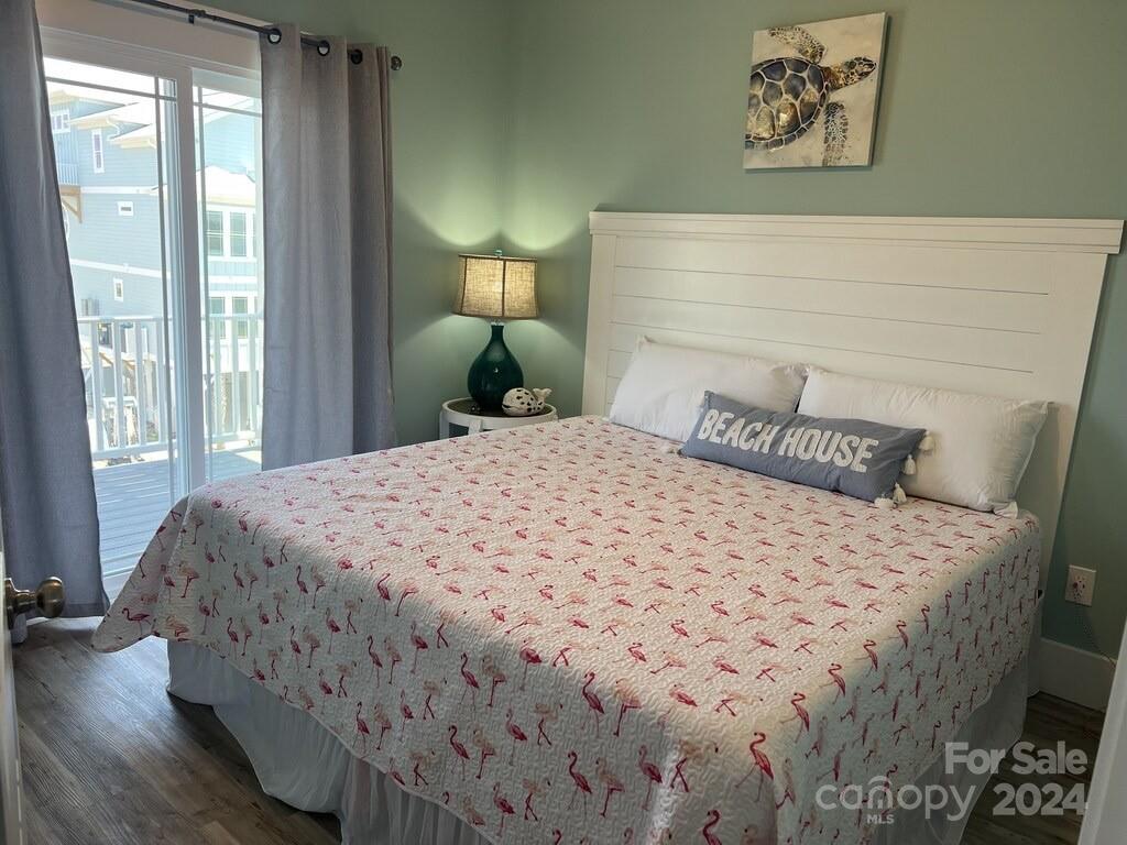 Islander Villas - Residential