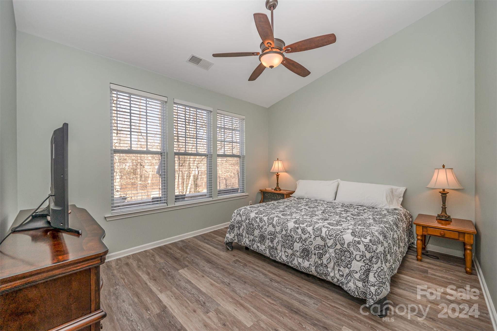 Highland Creek - Residential