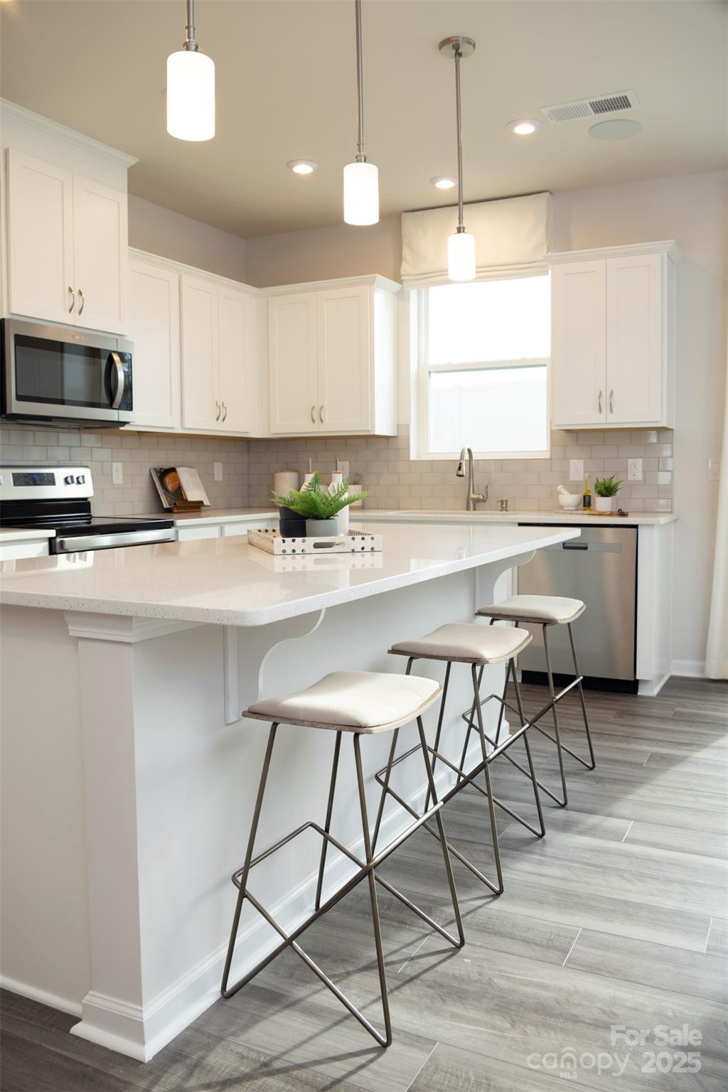 7407 Hodges Meadow Lane