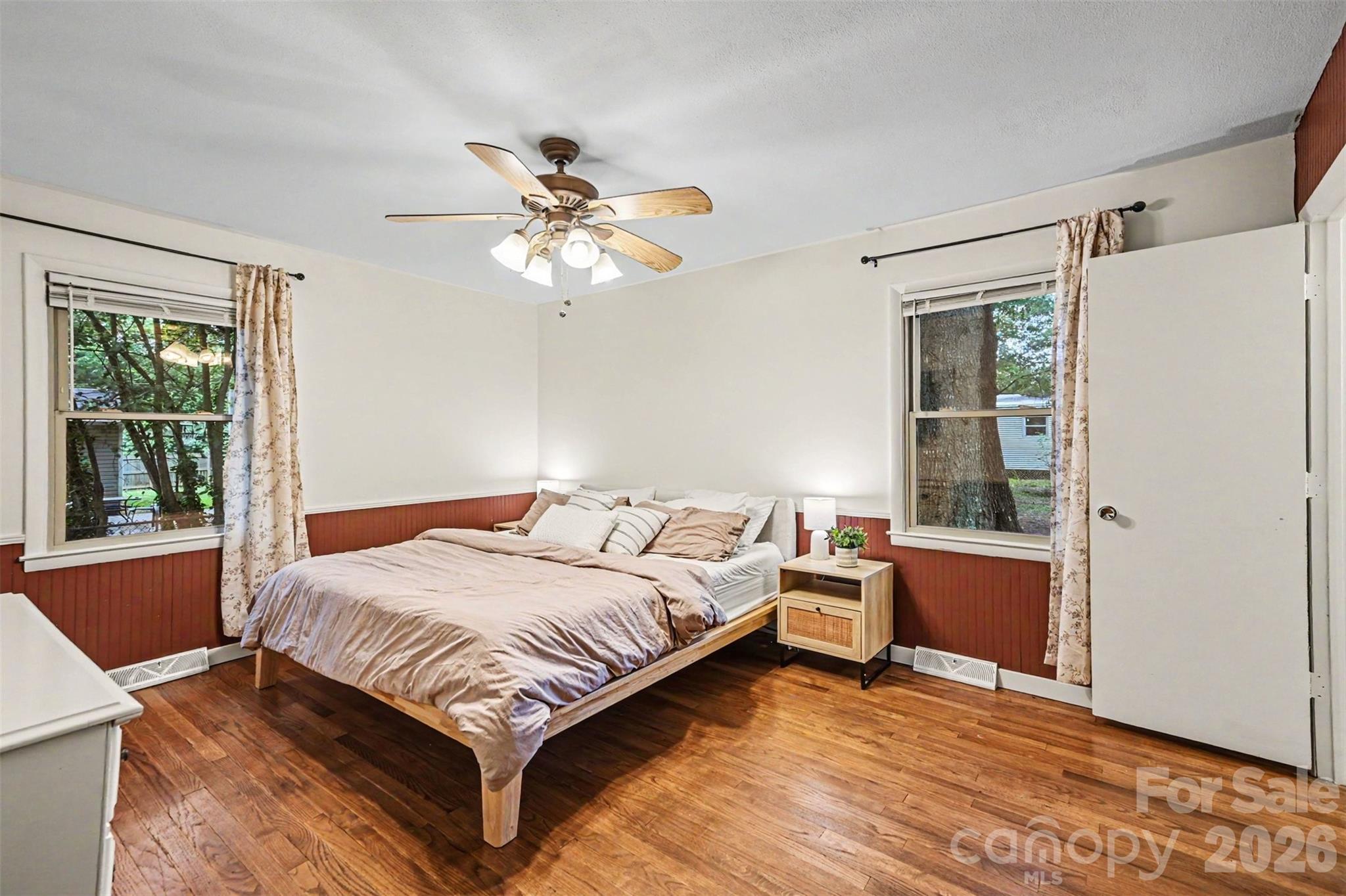 Country Club Estates - Residential