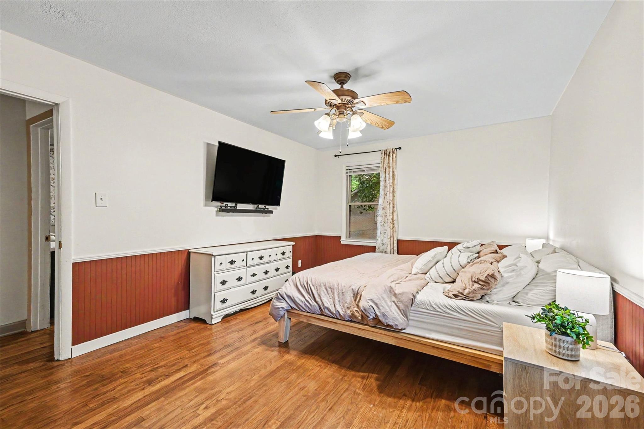 Country Club Estates - Residential