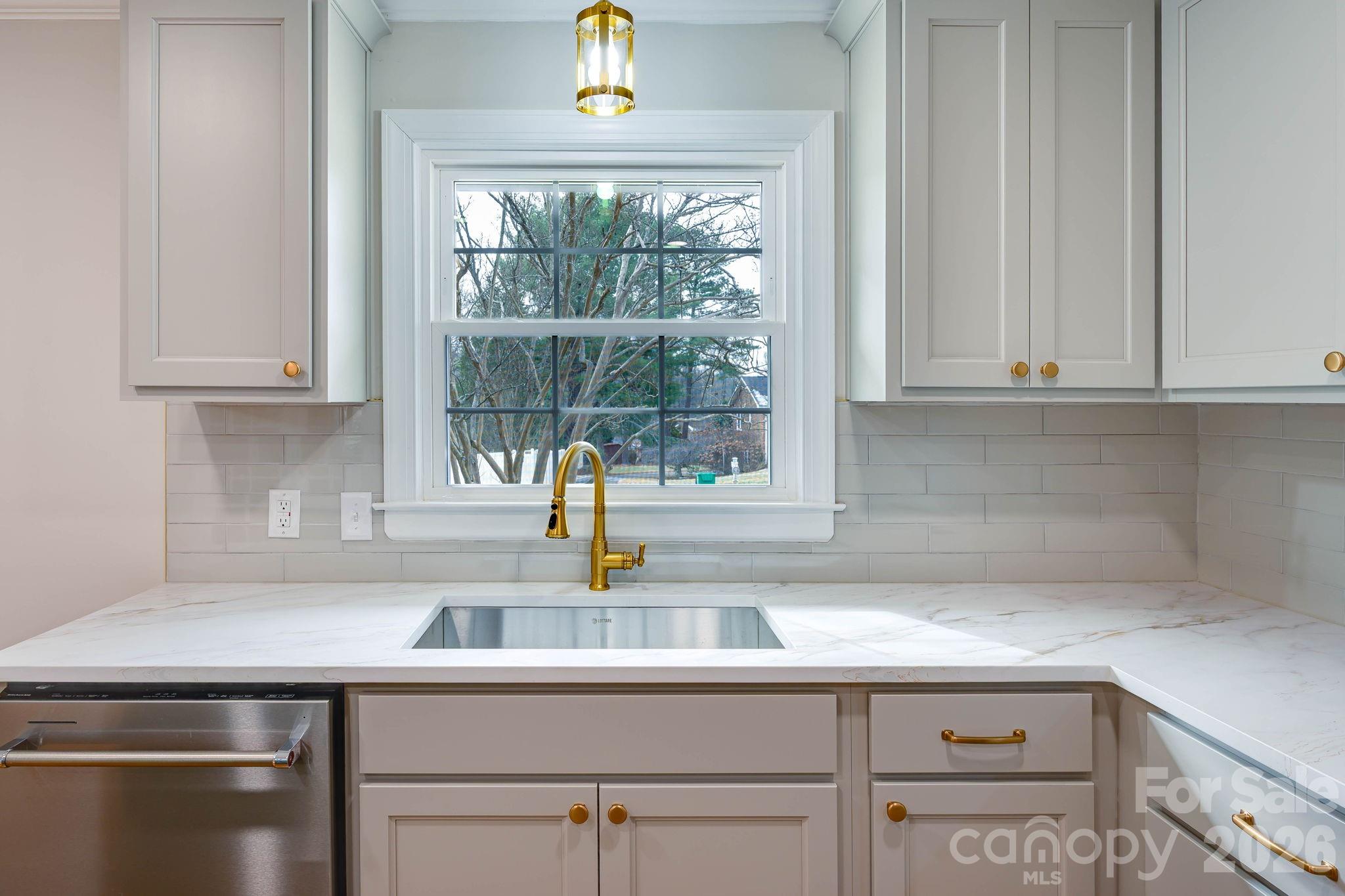 110 Scottsmoor Drive