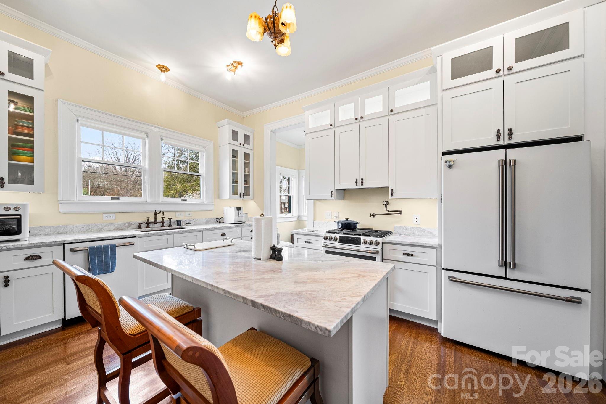 West Square Historical - Residential