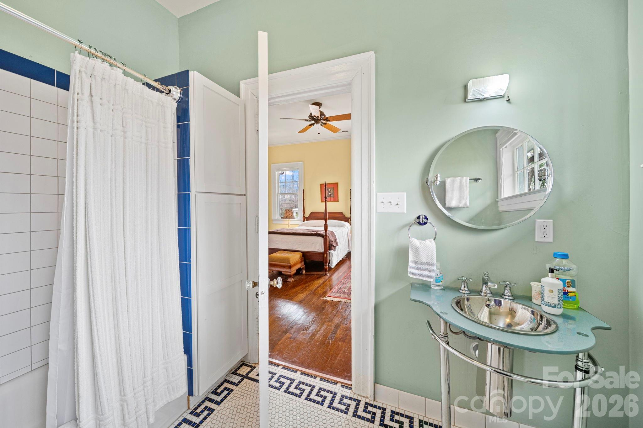 West Square Historical - Residential