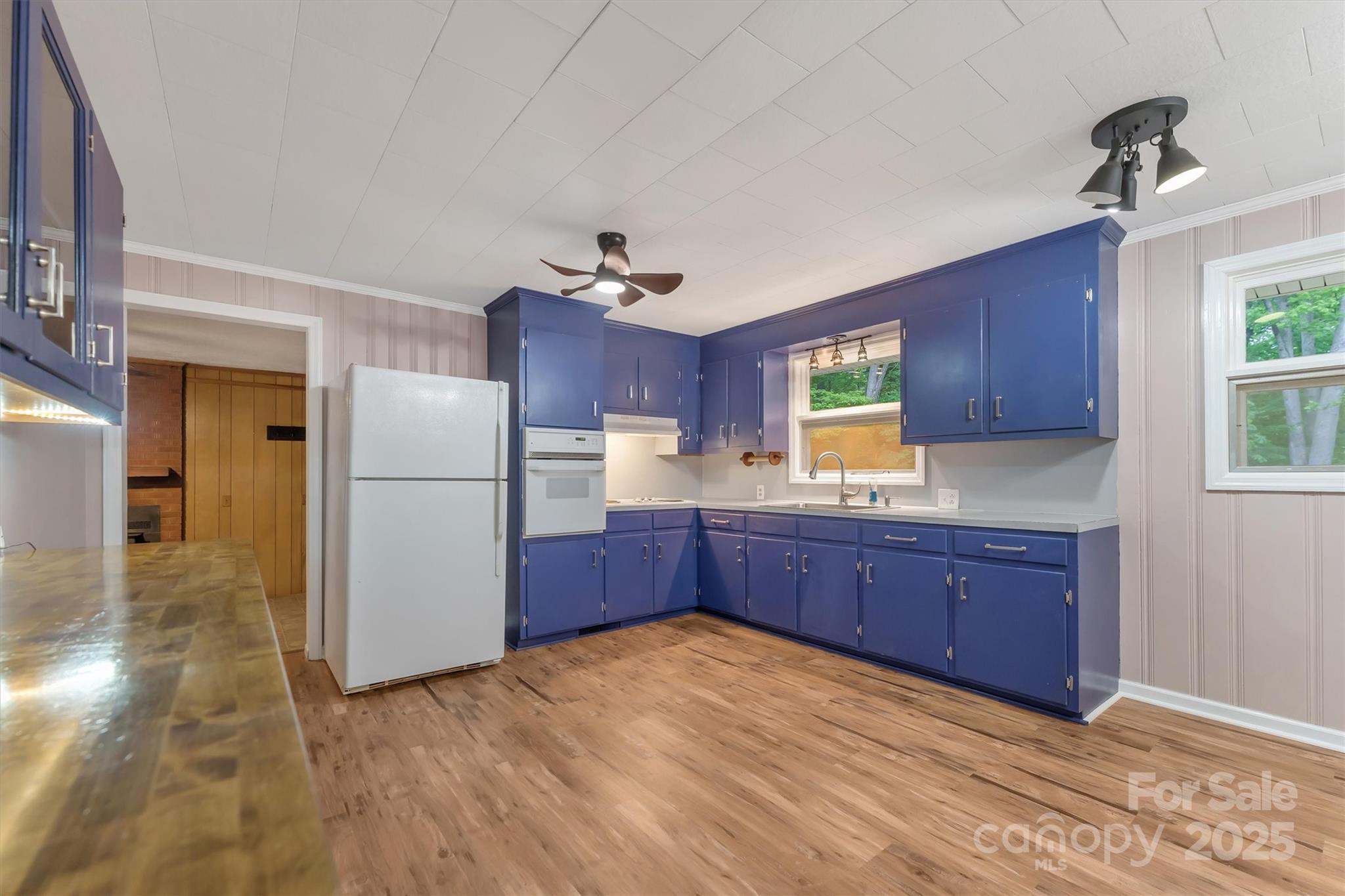1713 Wildwood Drive