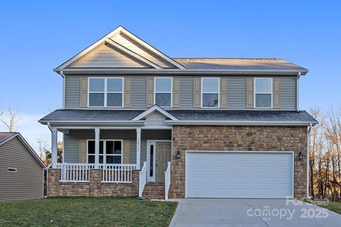 4176 River Run Circle Hickory NC 28602