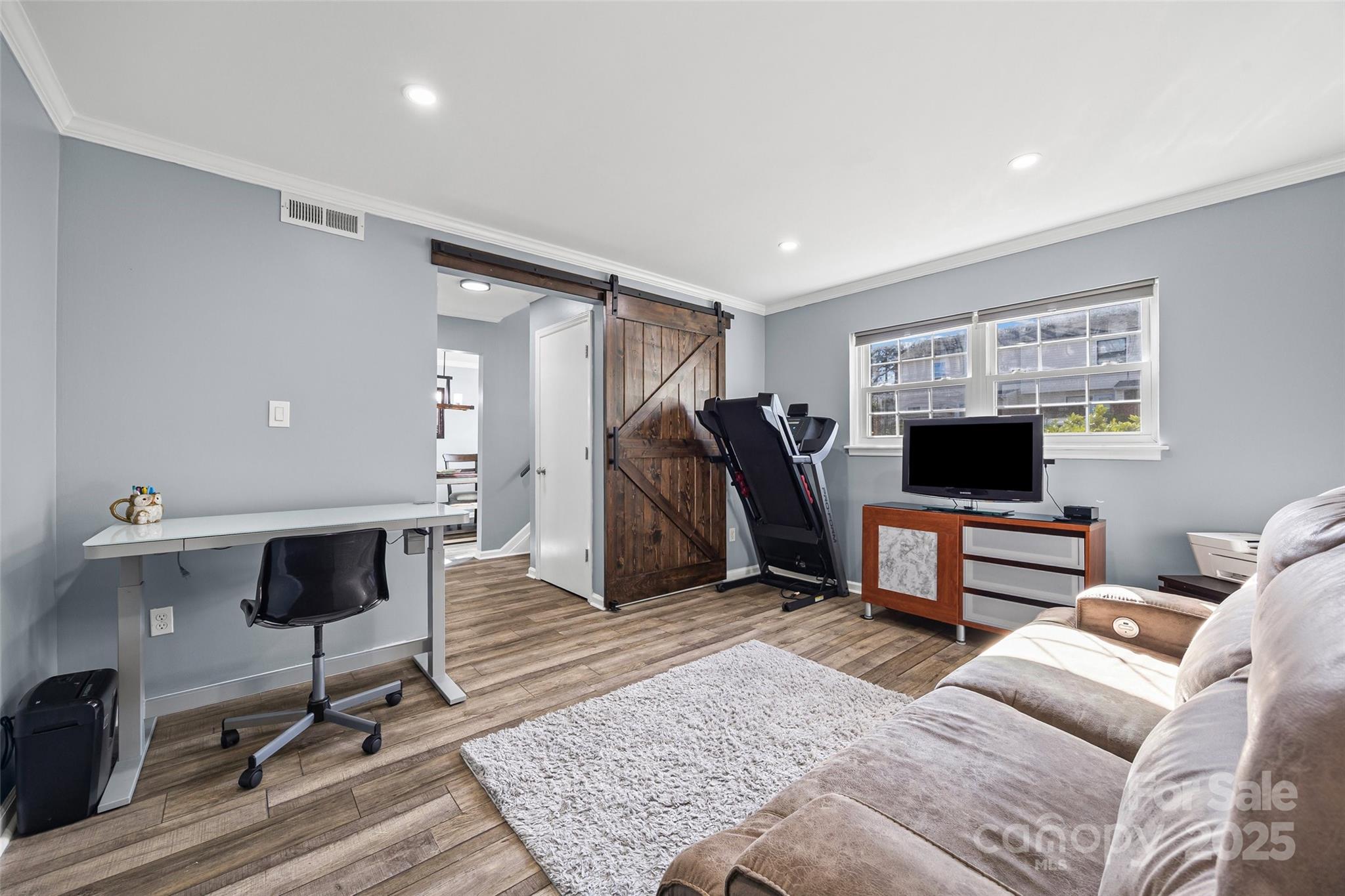 10927 Hunter Trail Lane