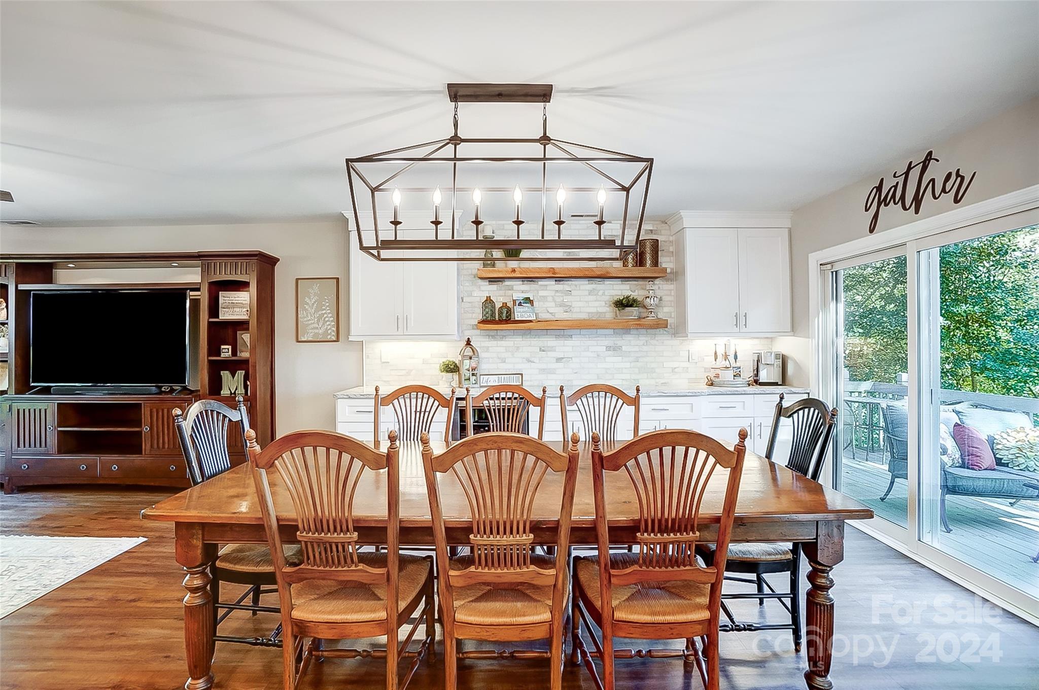 Tega Cay - Residential