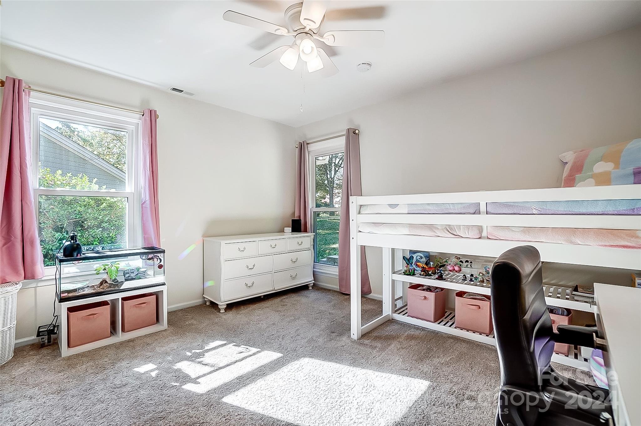 Tega Cay - Residential