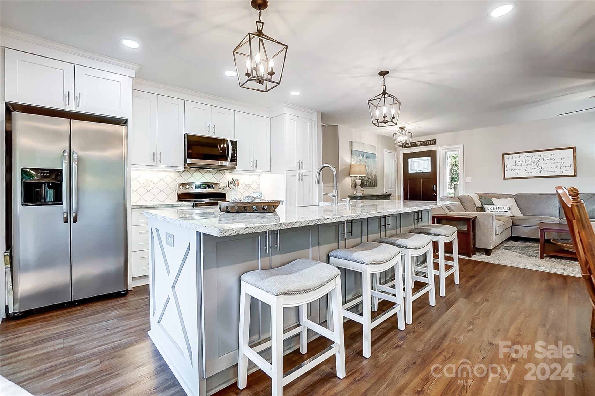 Tega Cay - Residential