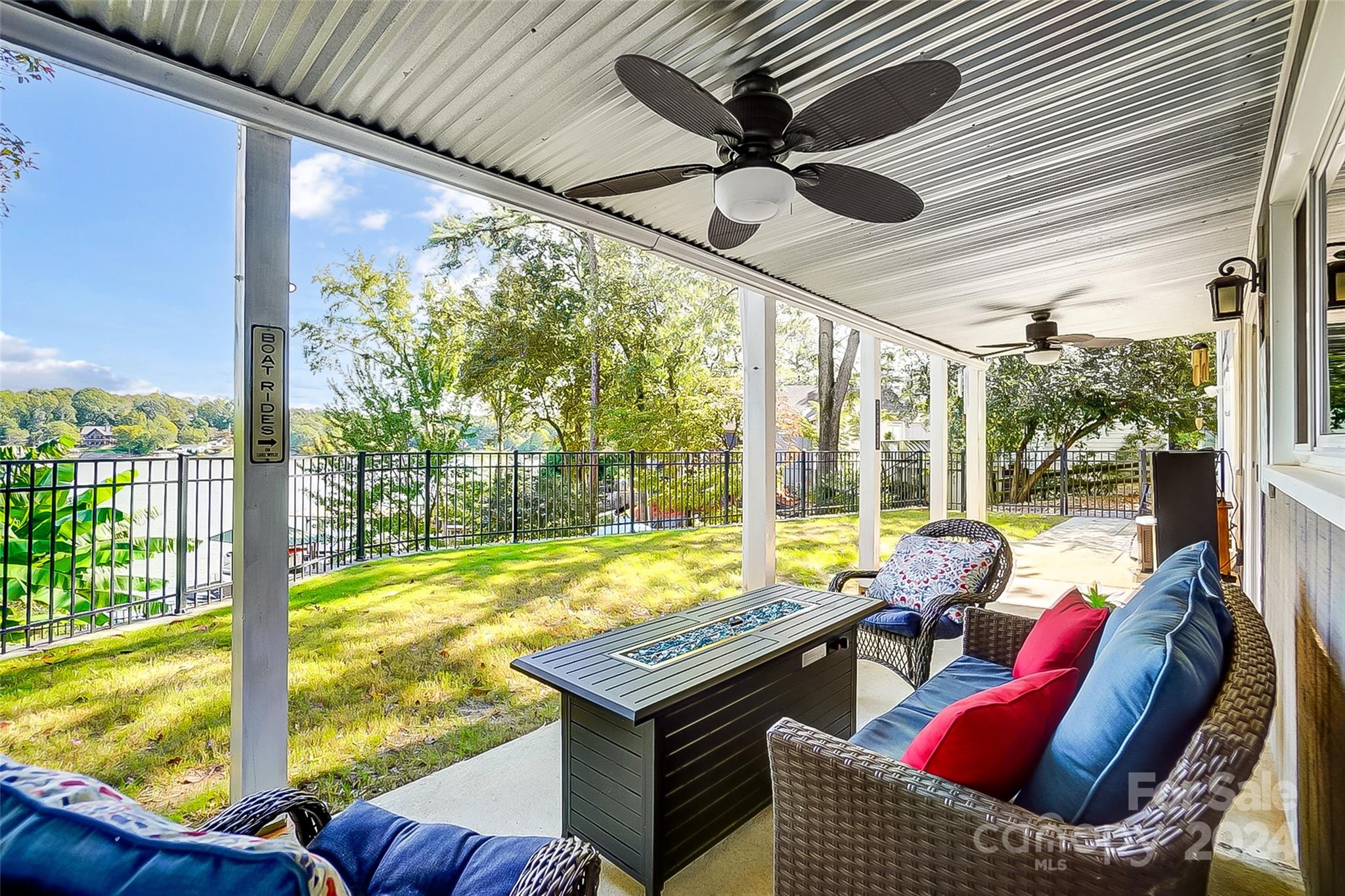 Tega Cay - Residential