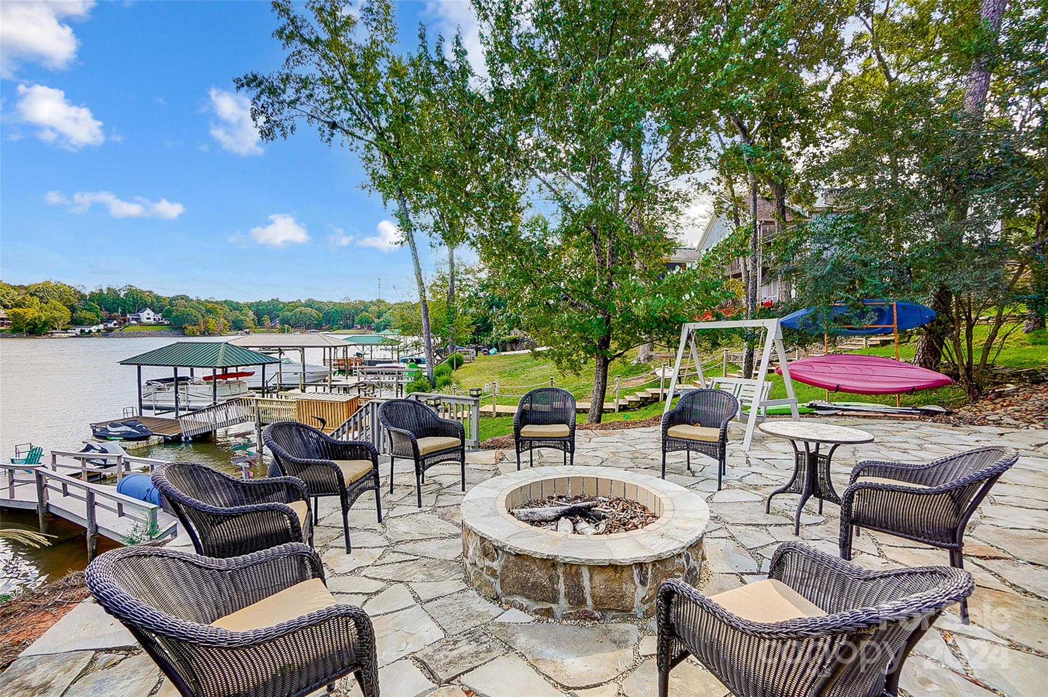 Tega Cay - Residential