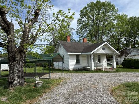 1781 Brushy Mountain Road Wilkesboro NC 28697