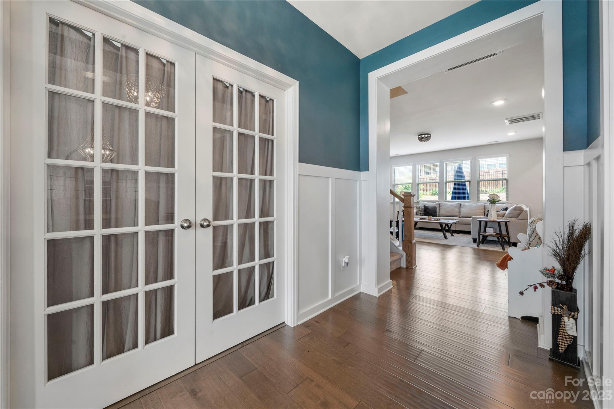 Pleasant Oaks - Residential