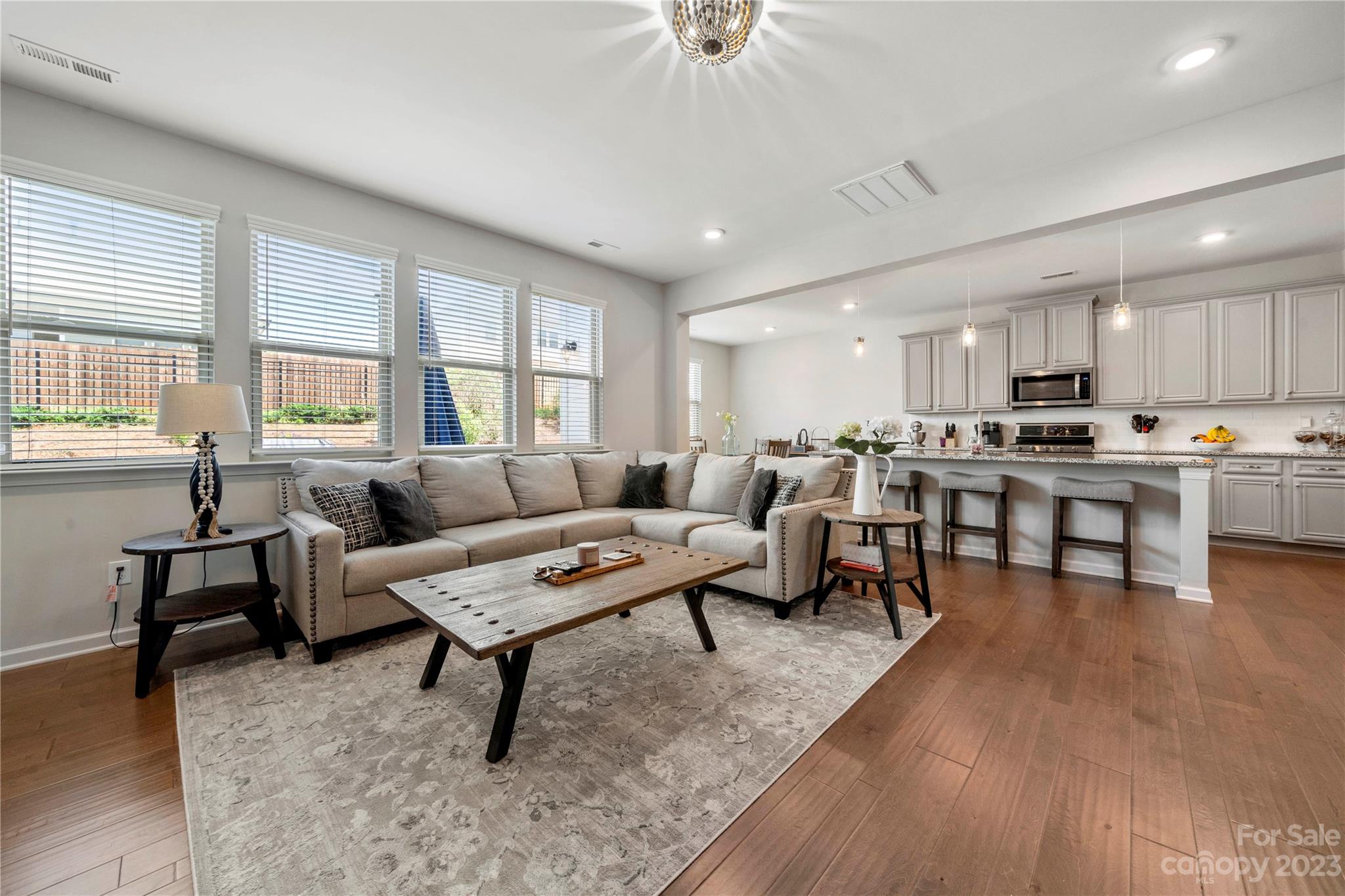 Pleasant Oaks - Residential