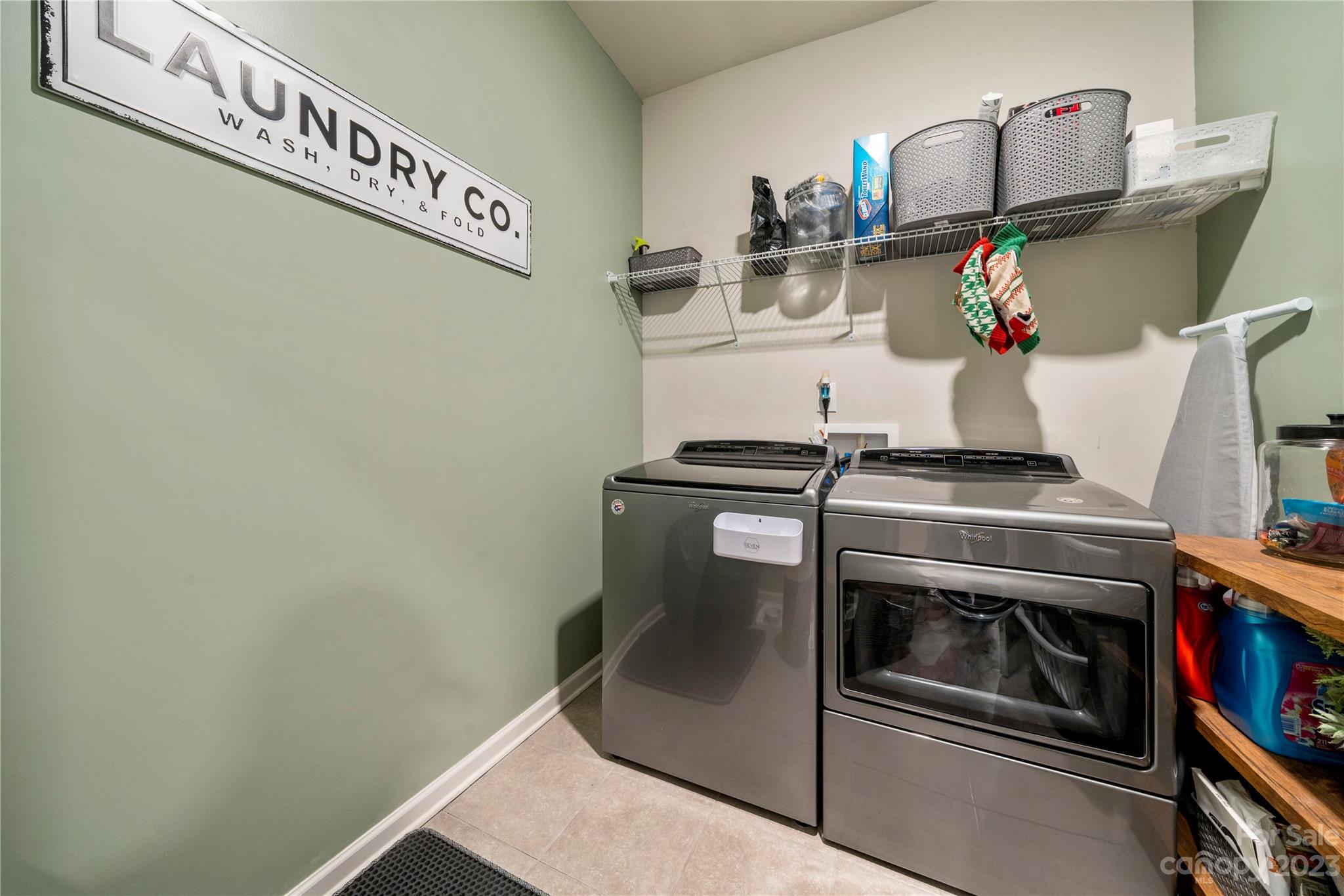 Pleasant Oaks - Residential